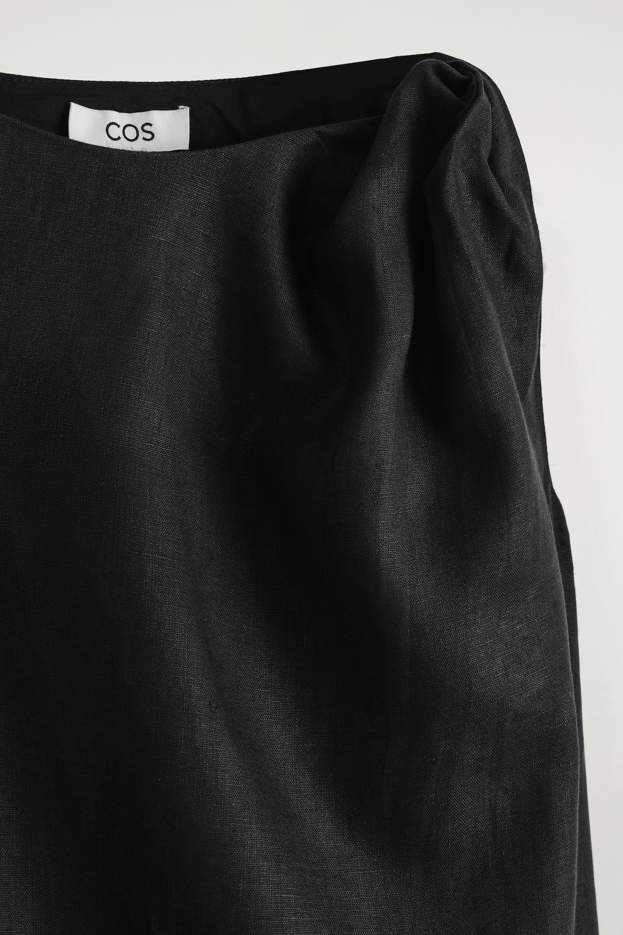 TWIST-DETAIL LINEN MINI DRESS - BLACK | COS US TWIST-DETAIL LINEN MINI DRESS - BLACK | COS US