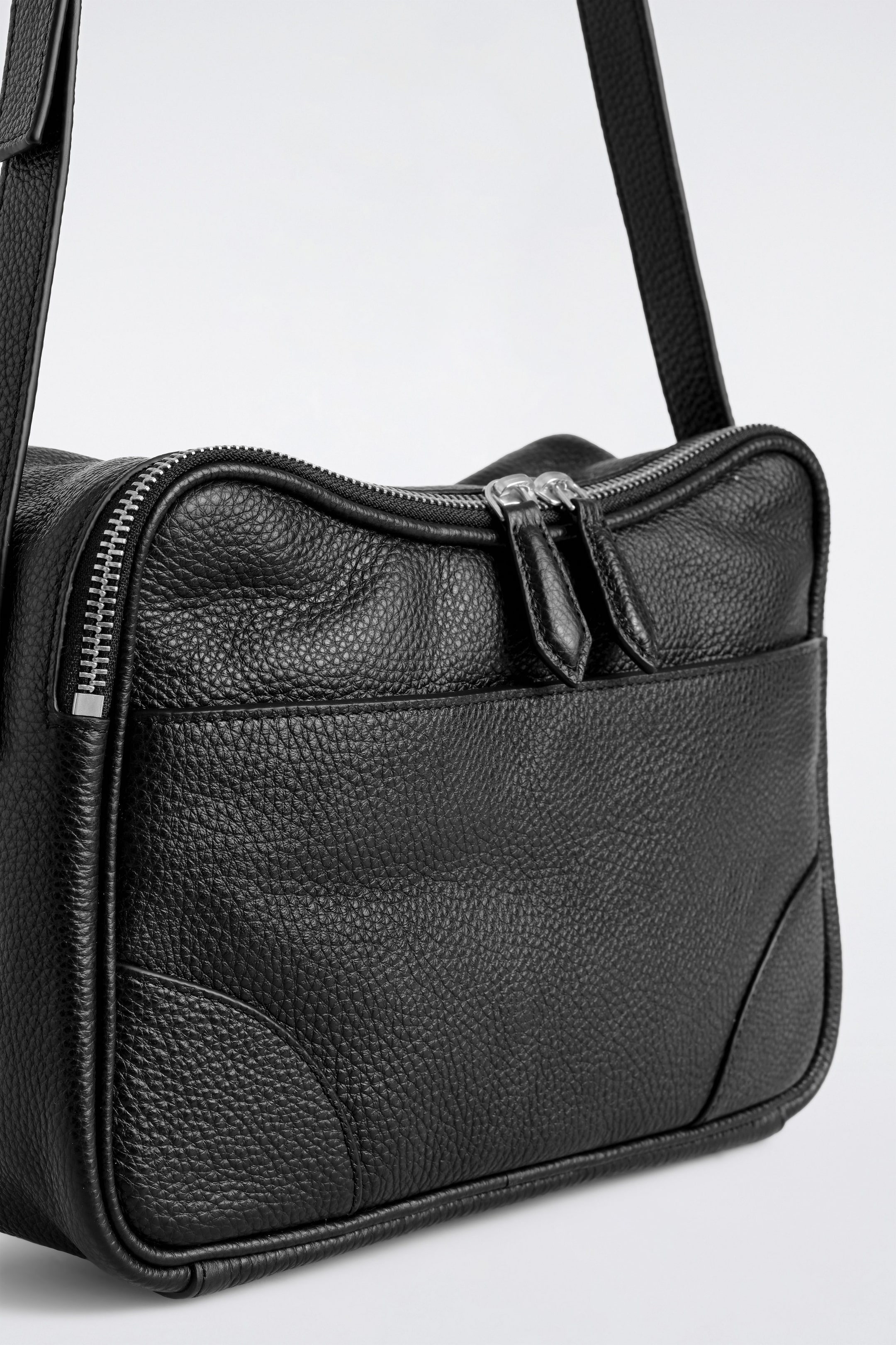 StillMedia/DescriptiveDetail