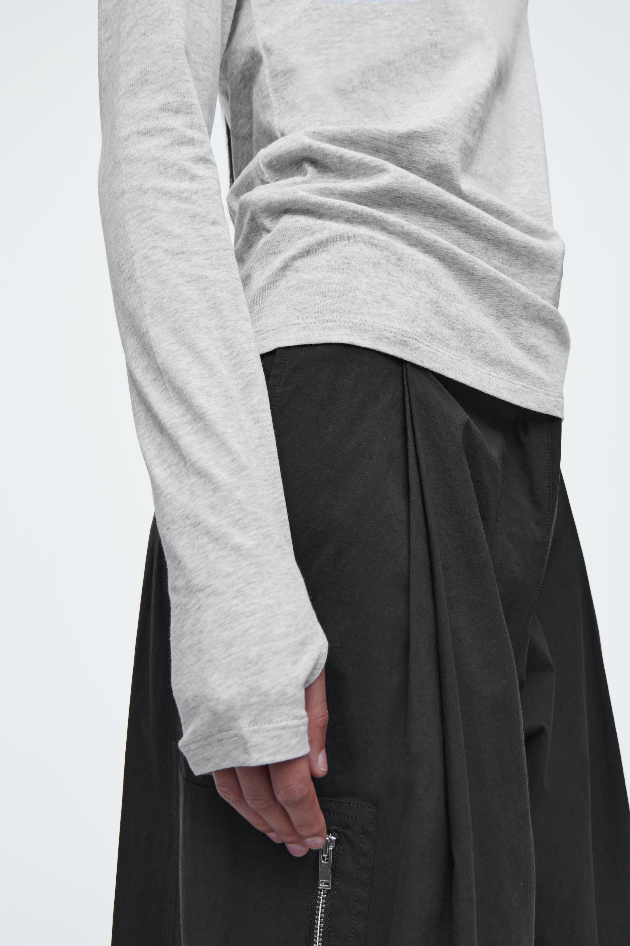 Vezi imaginea mai mare: Bluză subțire, ușoară, cu mâneci lungi - GRI MELANJ - FEMEI | H&M RO 4