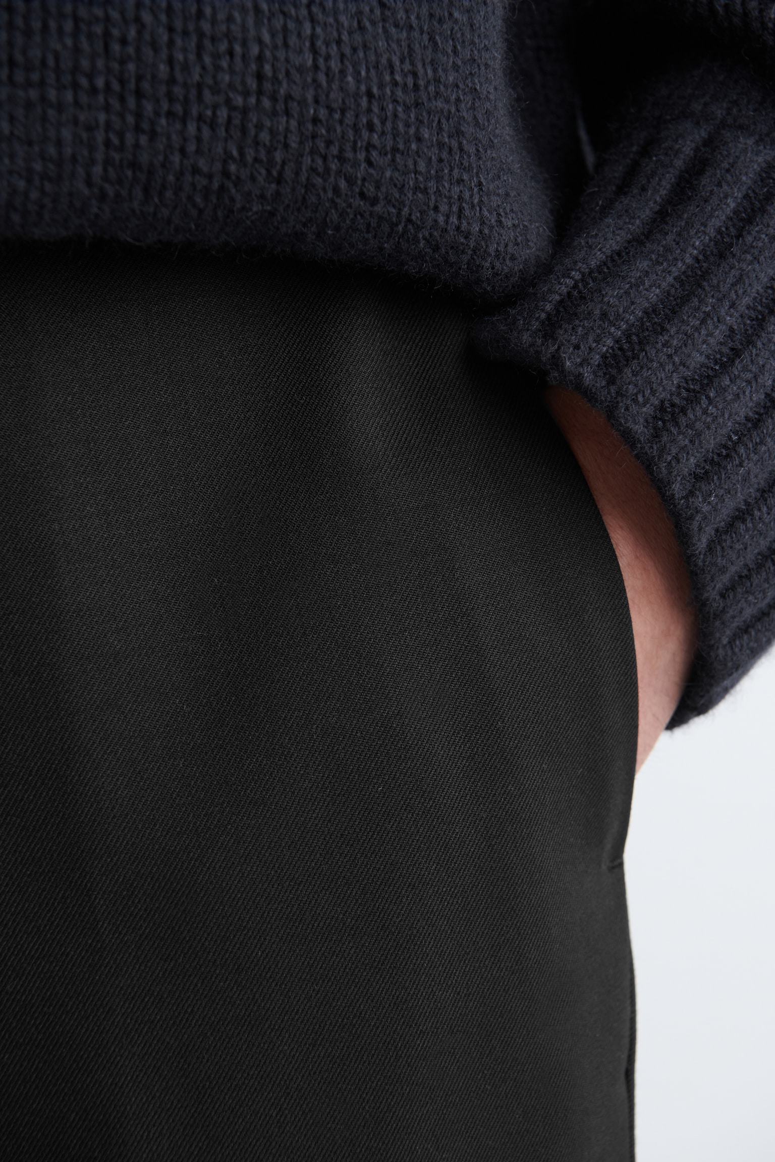WOOL SKINNY TROUSERS - BLACK/CHARBON - 7