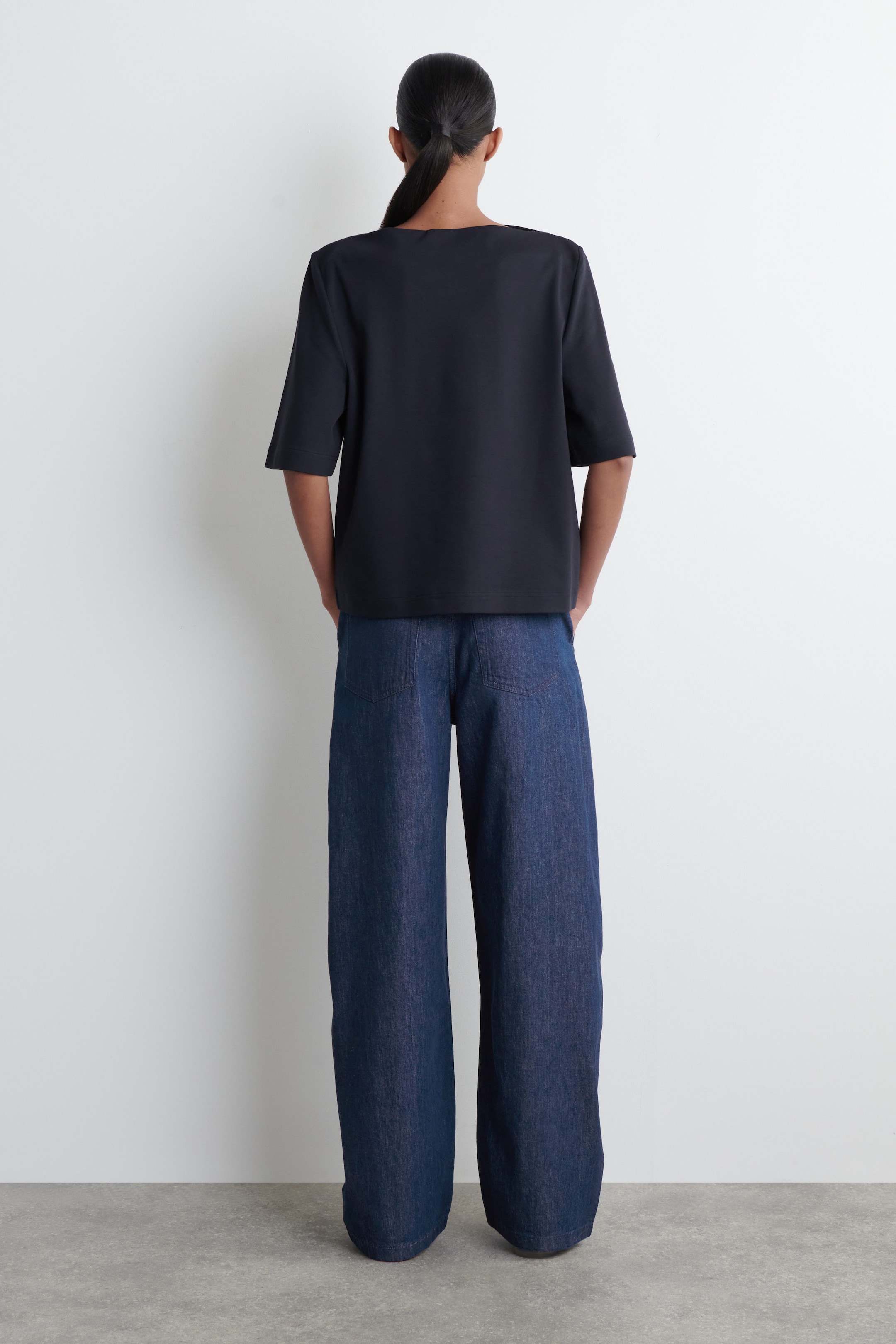 BOAT-NECK COTTON T-SHIRT