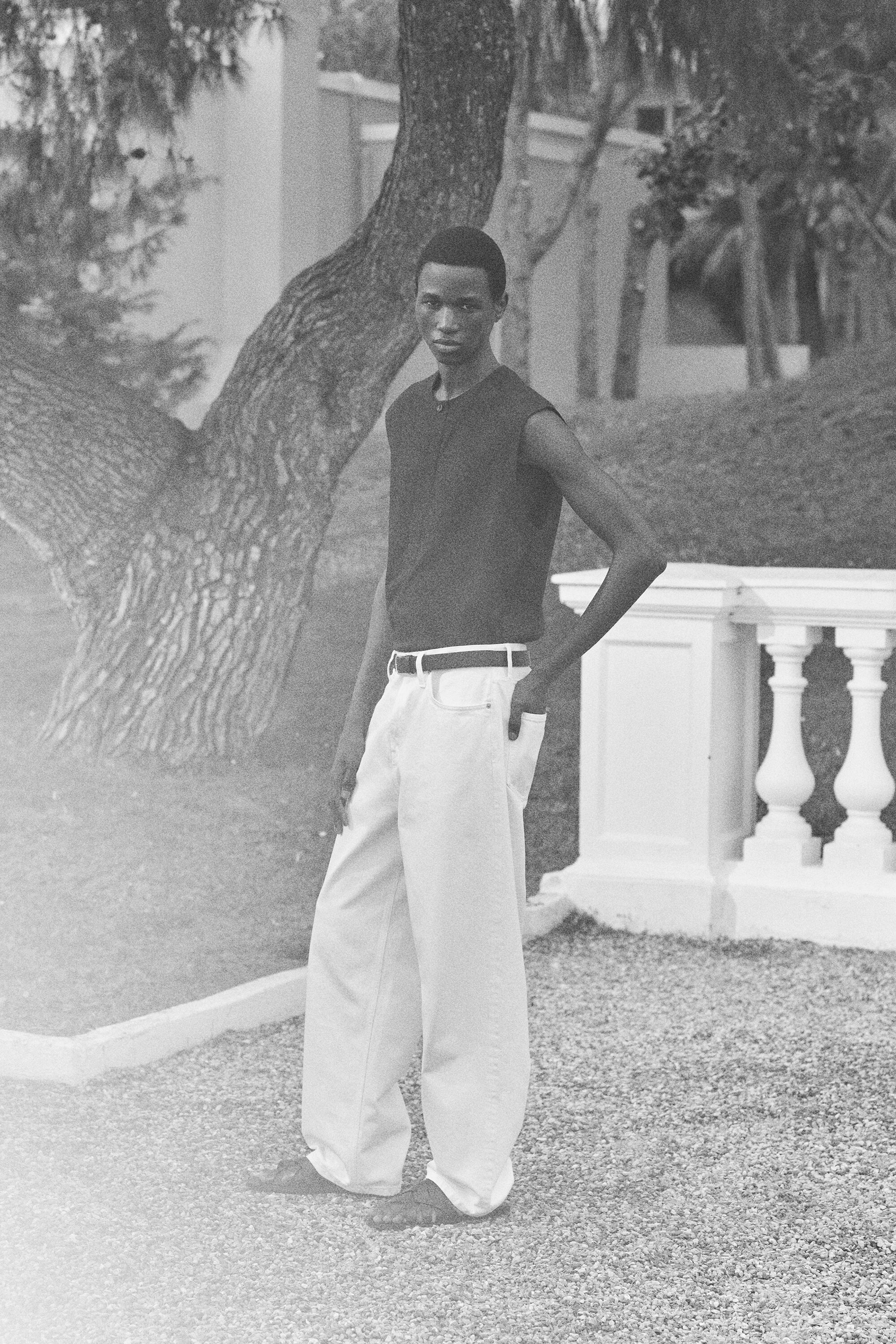 RIDER RELAXED-FIT STRAIGHT-LEG JEANS - OFF-WHITE | COS US