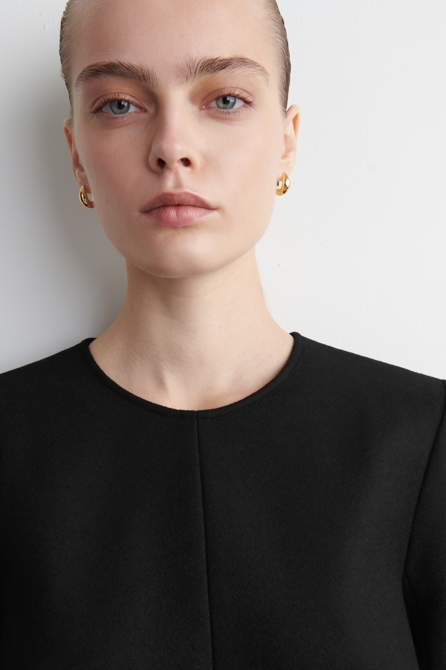 ROBE COURTE À MANCHES LONGUES EN LAINE - NOIR/BRUN - 4