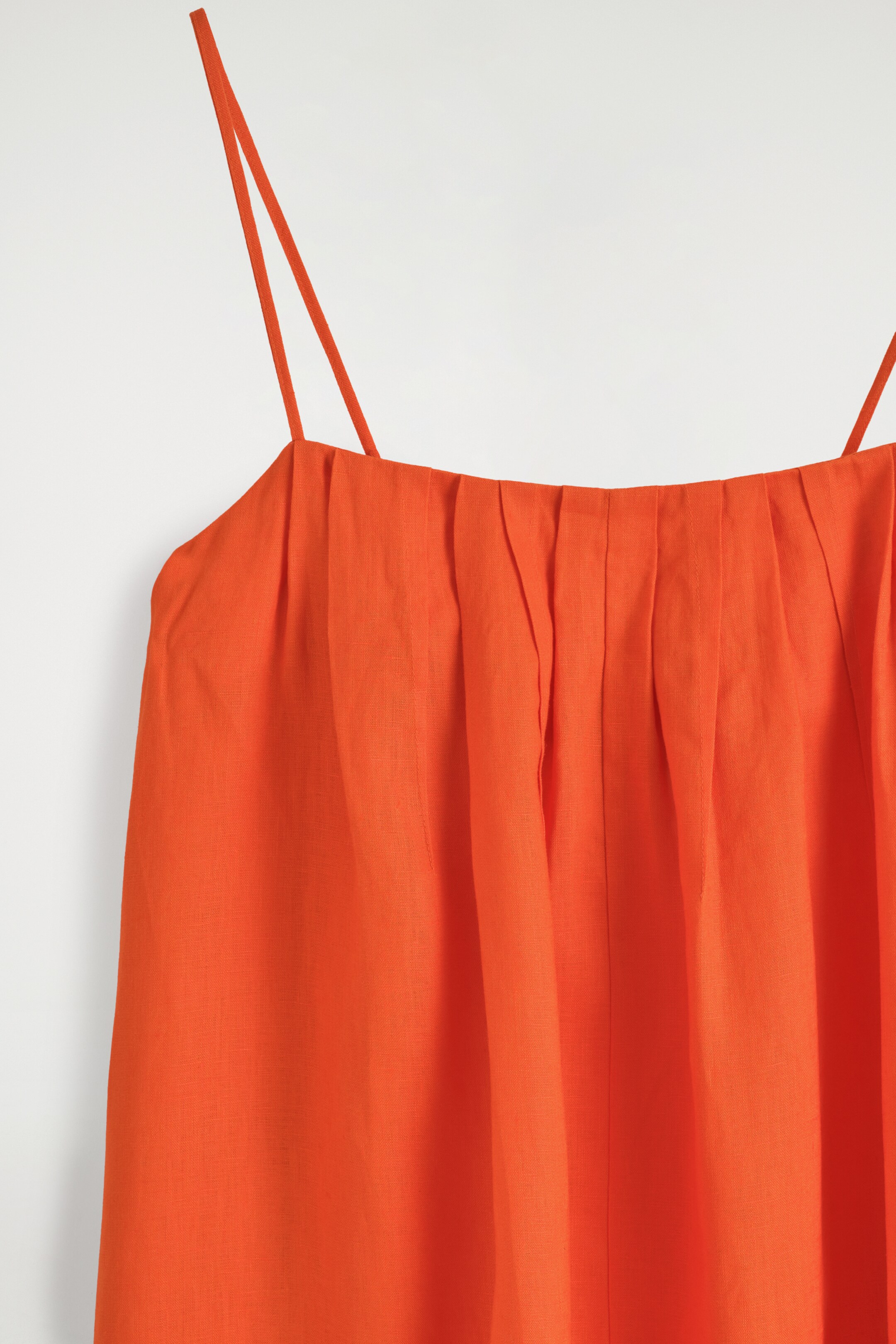 Ver imagen más grande: VESTIDO LARGO PLISADO DE LINO - NARANJA - MUJER | H&M ES 6