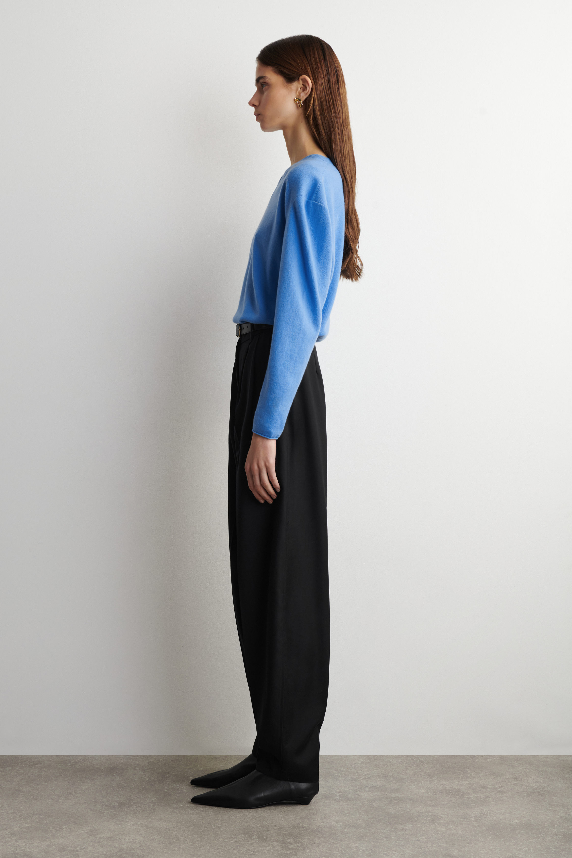 MERINO WOOL V-NECK SWEATER - BLUE | COS US