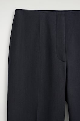 WOOL-BLEND BARREL-LEG TROUSERS — NAVY 6