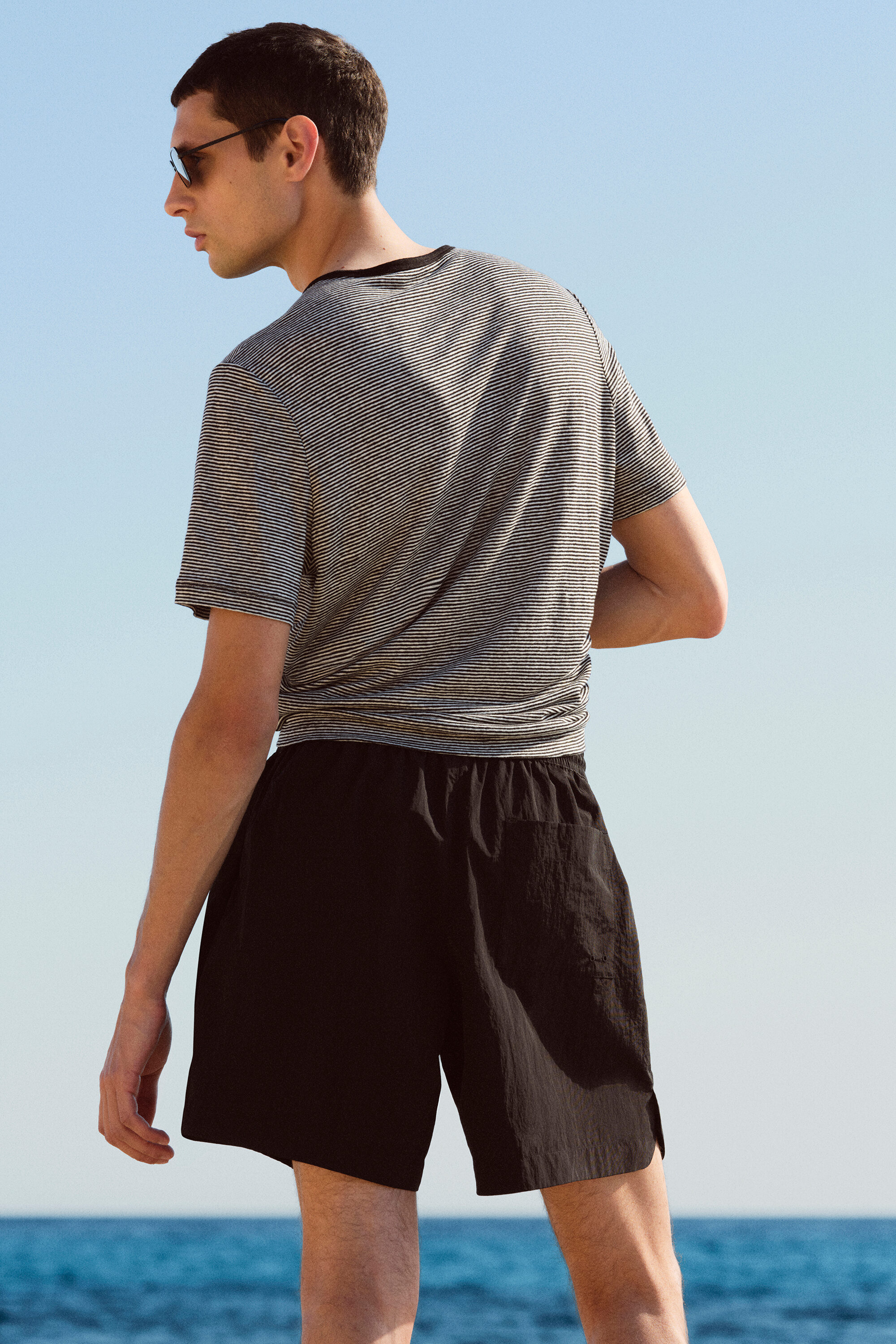 NYLON WIDE-LEG DRAWSTRING SWIM SHORTS - BLACK | COS US