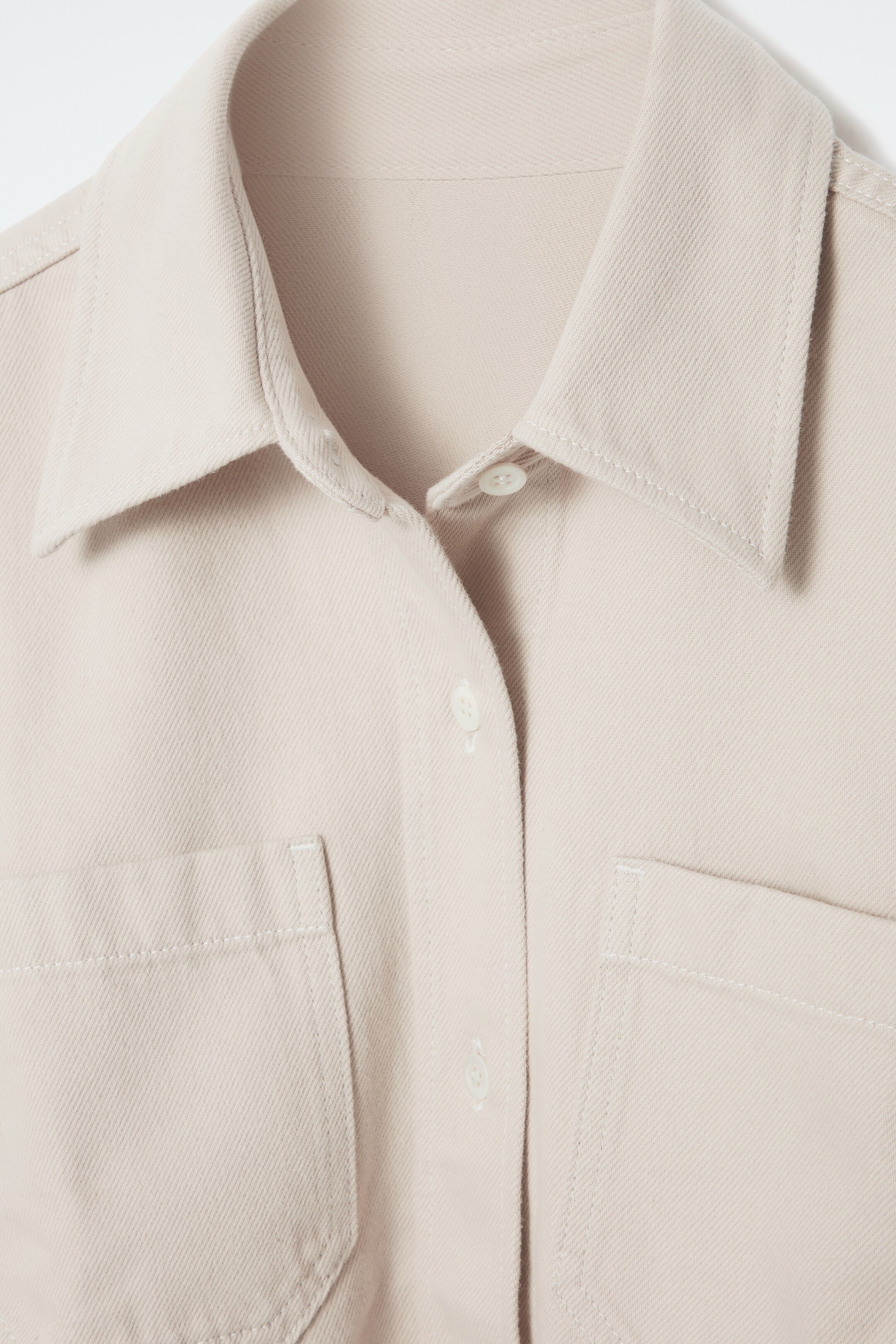 Ingrandisci l'immagine: RELAXED SHORT-SLEEVED DENIM SHIRT - BEIGE - DONNA | H&M CH 2