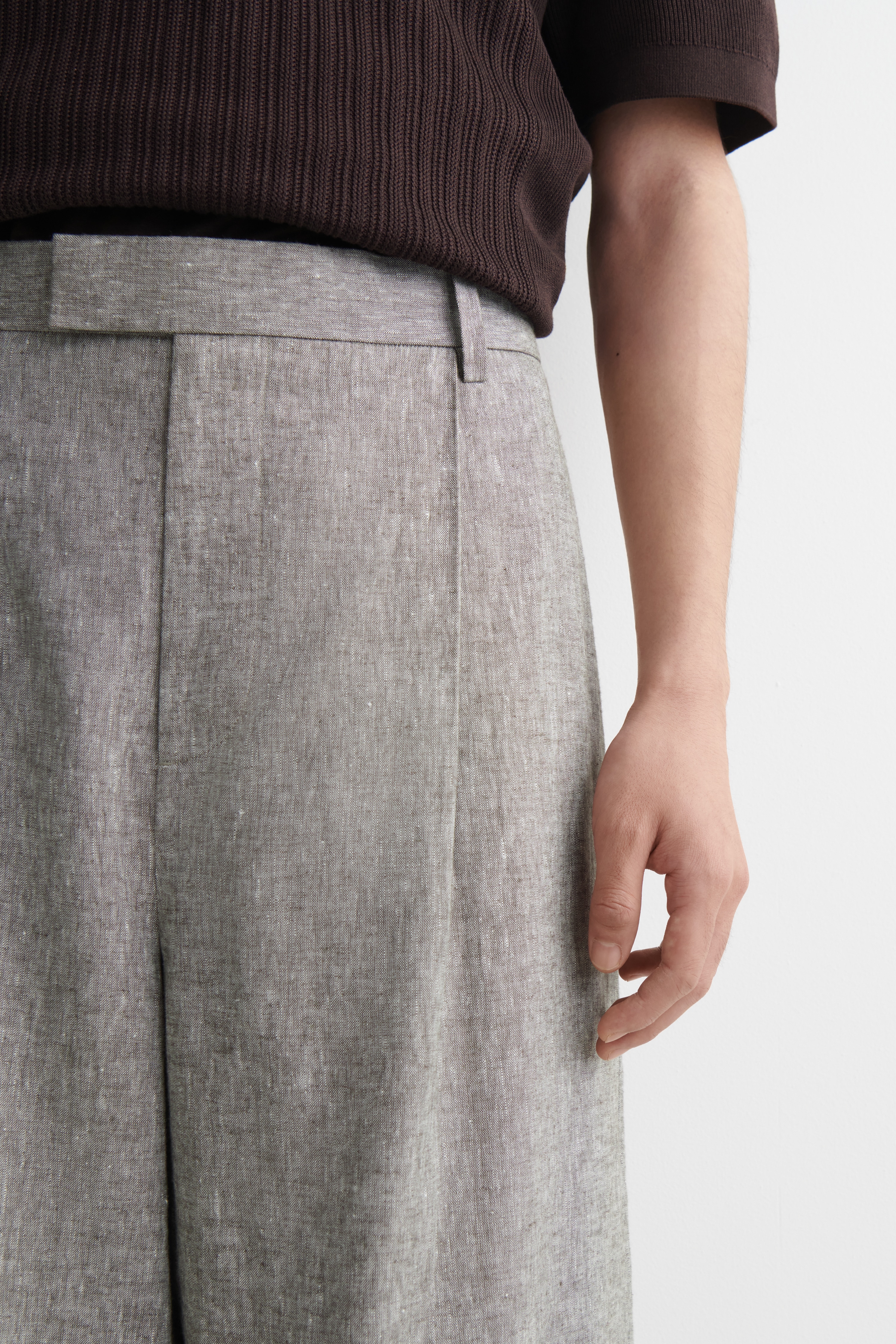 LINEN RELAXED-FIT WIDE-LEG TROUSERS
