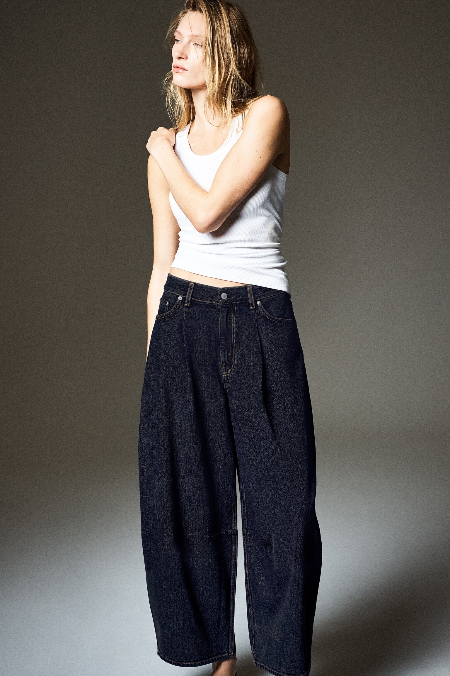 TWINE JEANS MIT BARREL-BEIN - Dunkelblau - 5