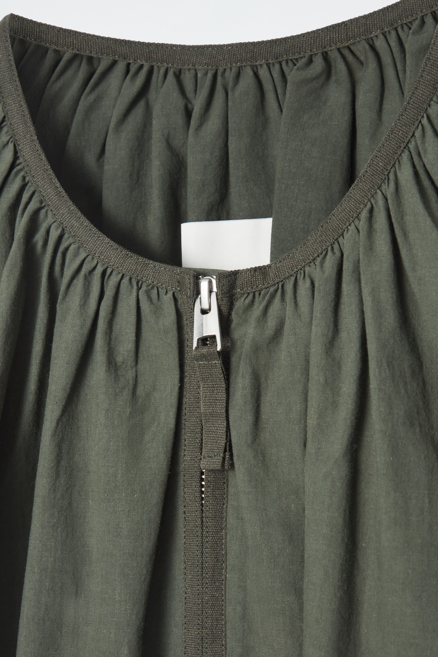 OVERSIZED PARACHUTE JACKET - KHAKI - 3