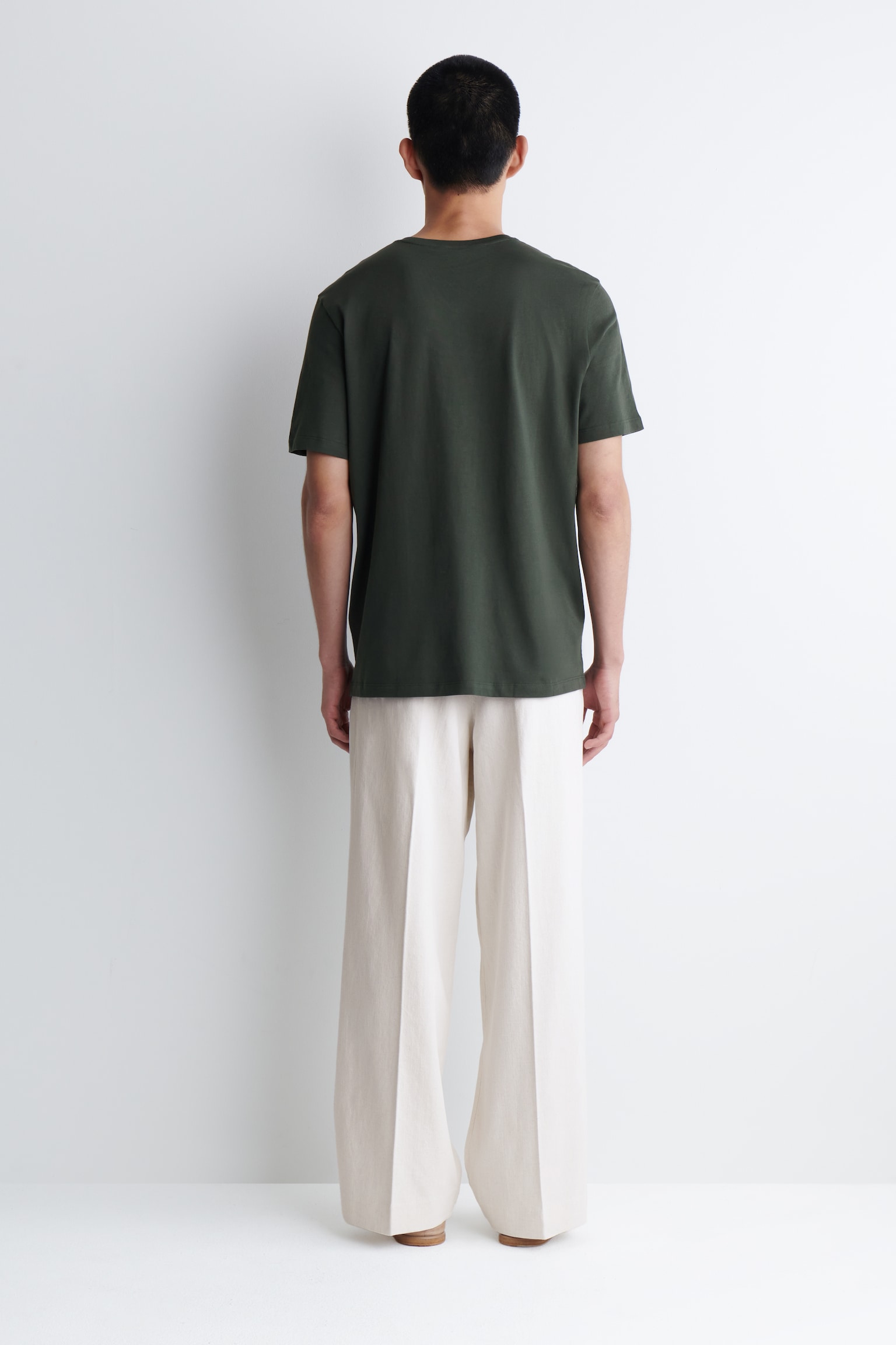 BAUMWOLL-T-SHIRT MIT RUNDHALSAUSSCHNITT - DUNKELGRÜN/SCHWARZ/NAVYBLAU/WEISS - 6