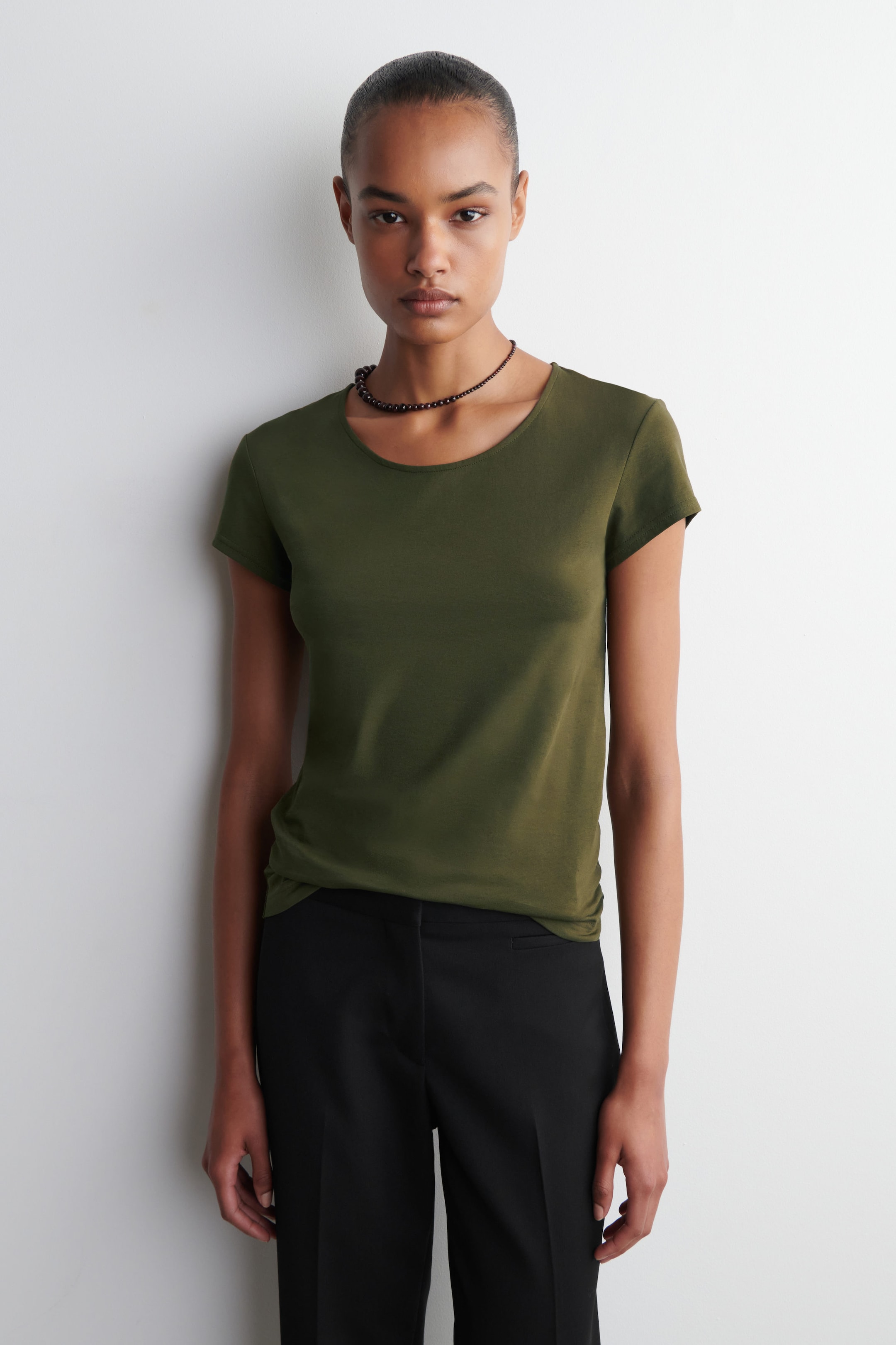 SCOOP-NECK T-SHIRT