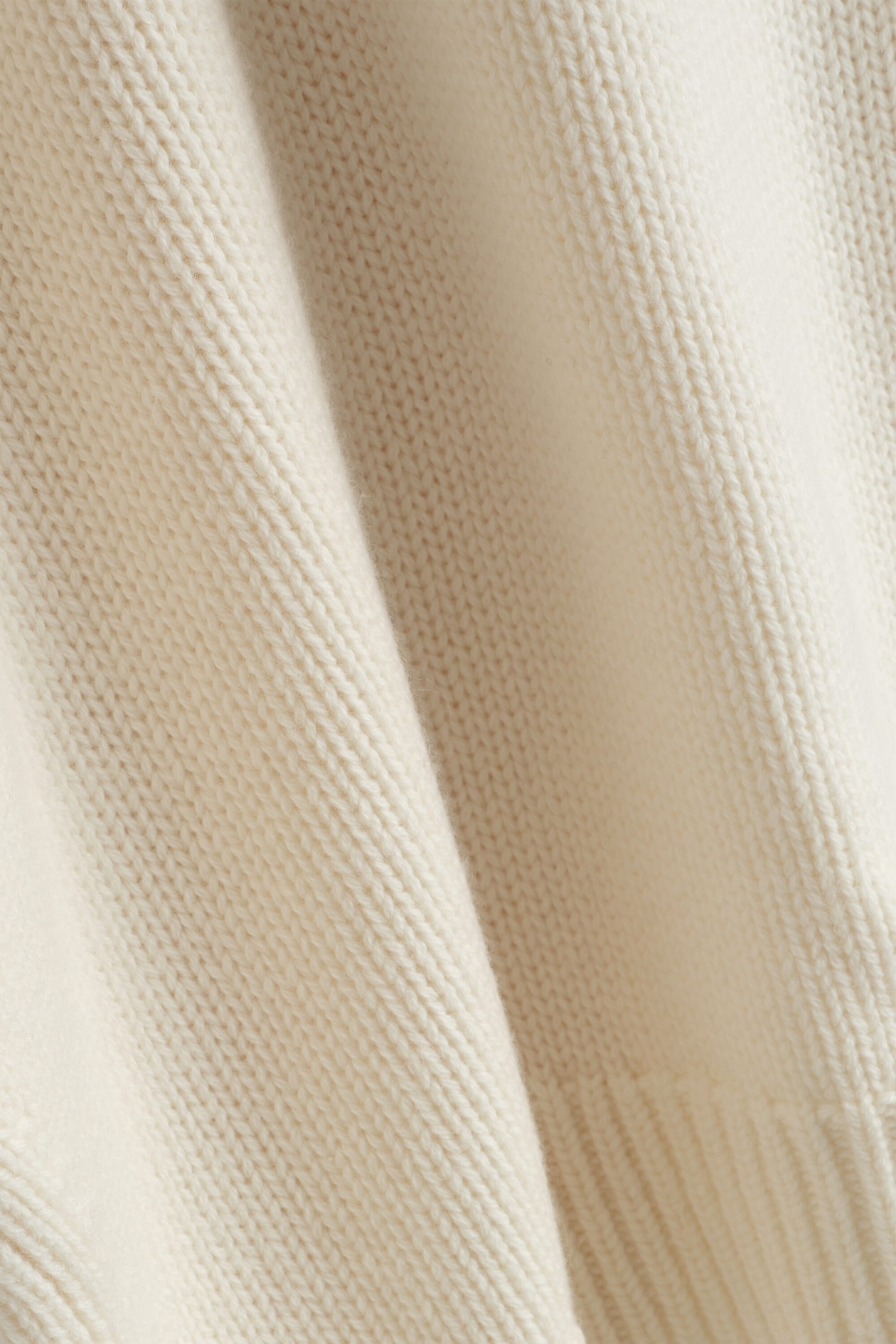 ROUNDED WOOL CREW-NECK SWEATER — CREAM