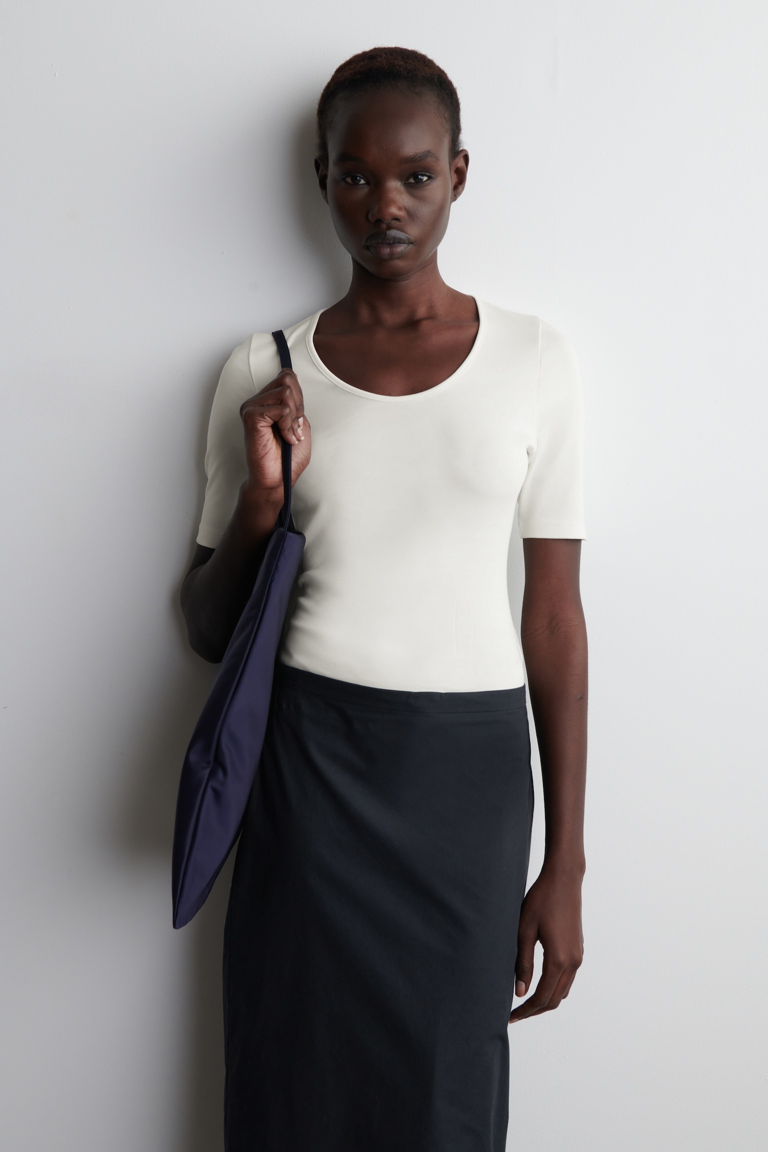SLIM SCOOP-NECK COTTON T-SHIRT - ECRU/BLACK/LILAC - 1
