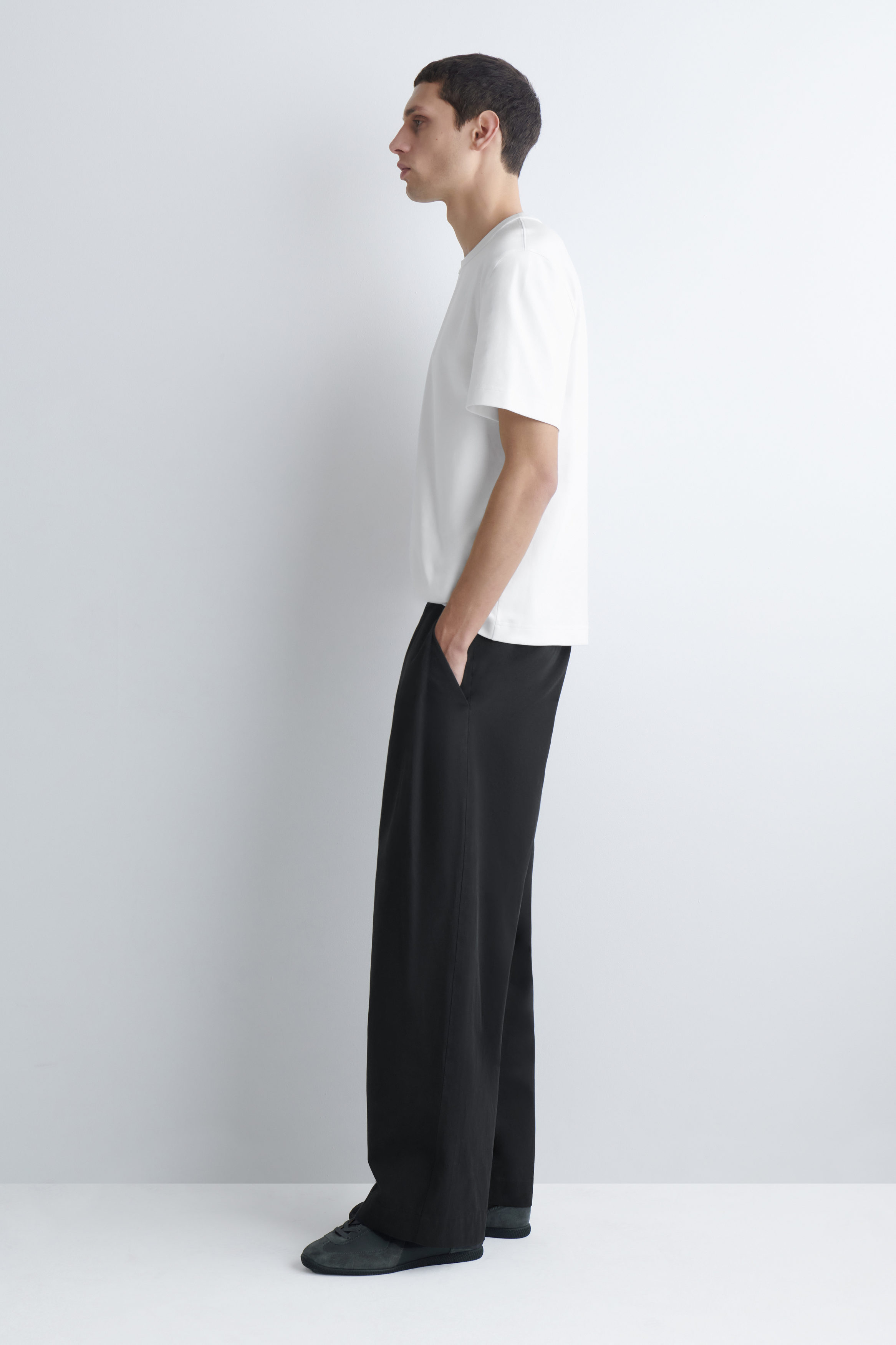 INTERLOCK COTTON CREW-NECK T-SHIRT - thumbnail 10