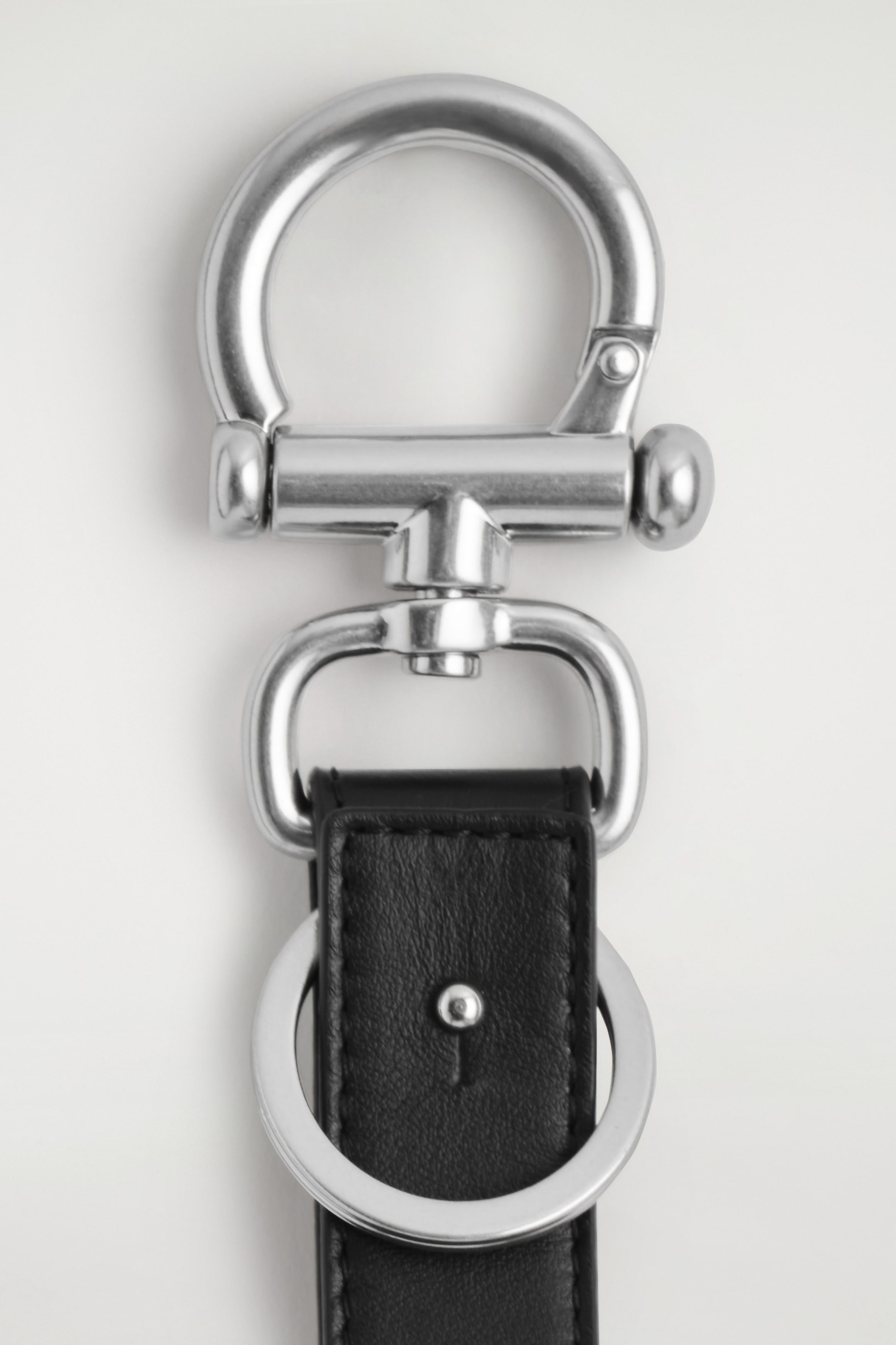 LEATHER KEYRING