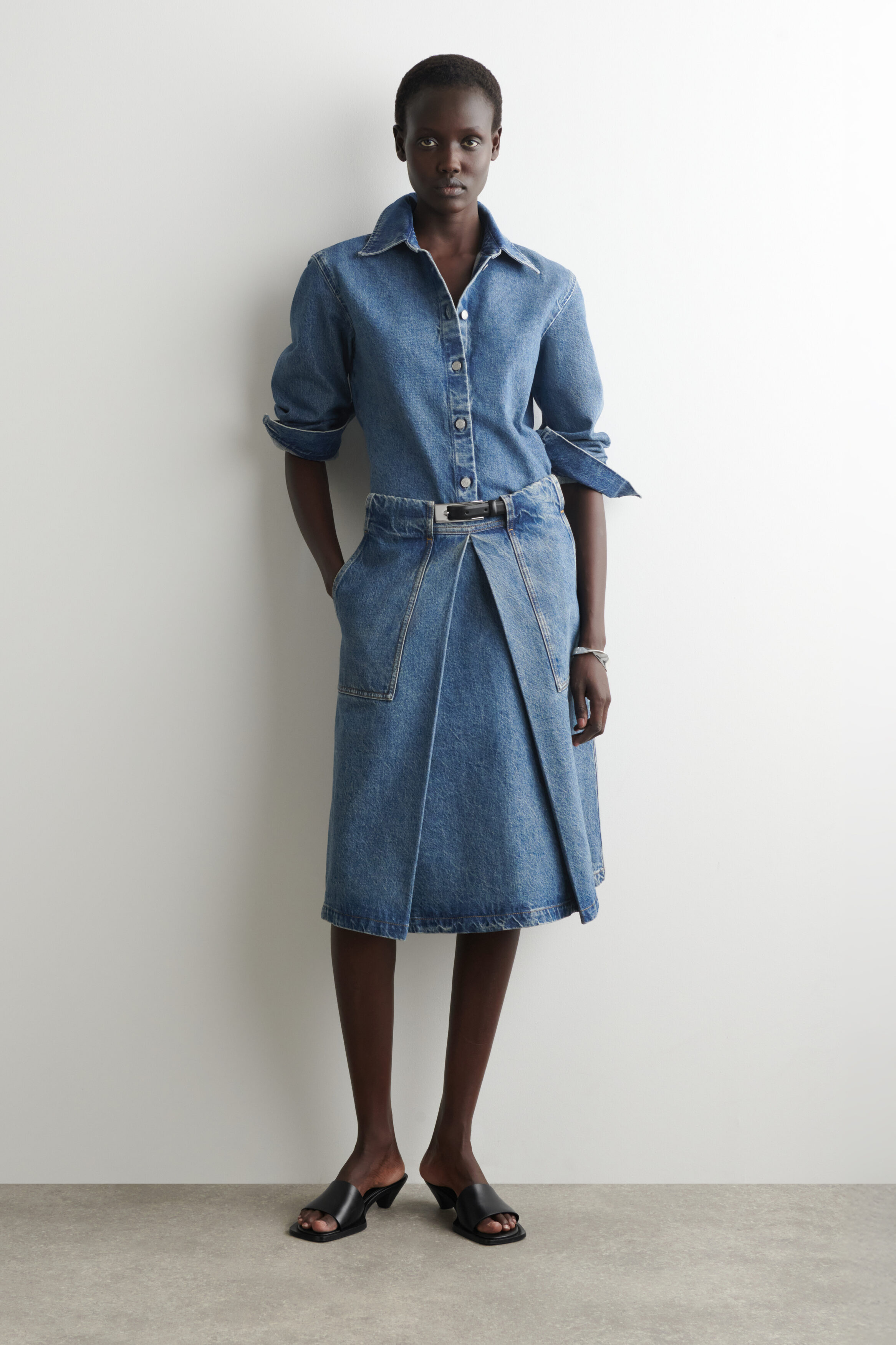 DENIM A-LINE UTILITY SKIRT - BLUE | COS US