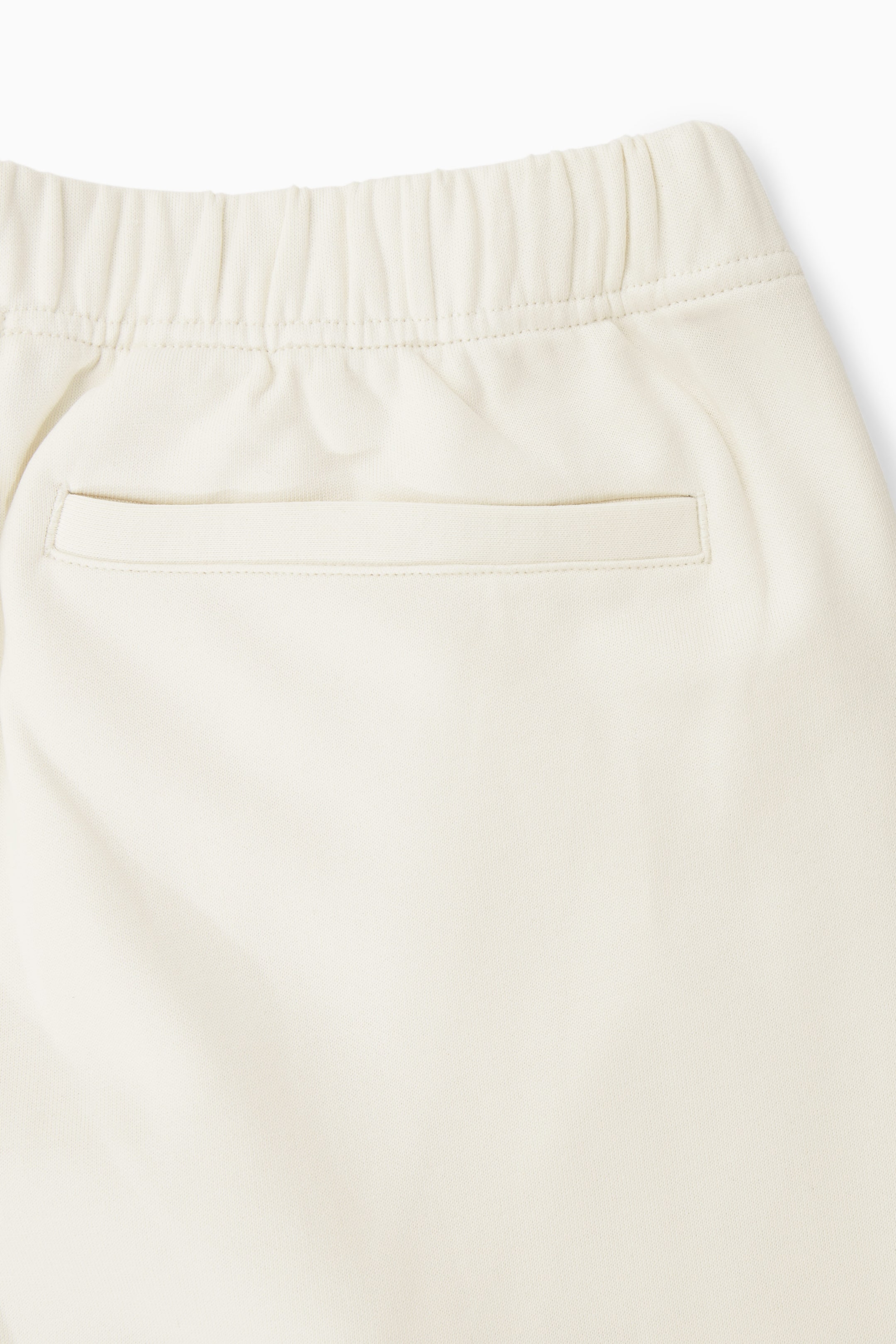 StillMedia/DescriptiveDetail