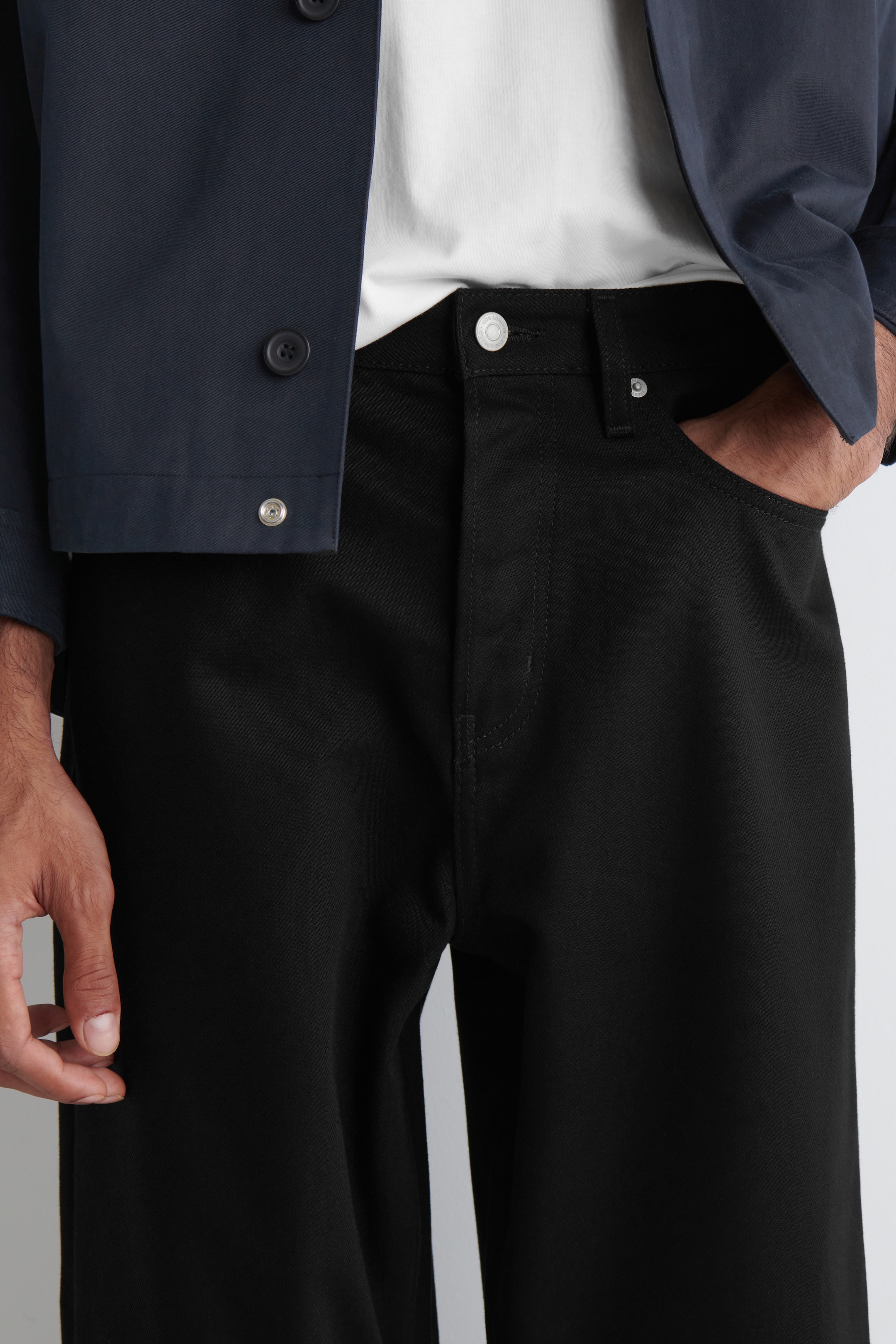 Ver imagen más grande: VAQUEROS DOME DE PERNERAS RECTAS - NEGRO - HOMBRE | H&M ES 5