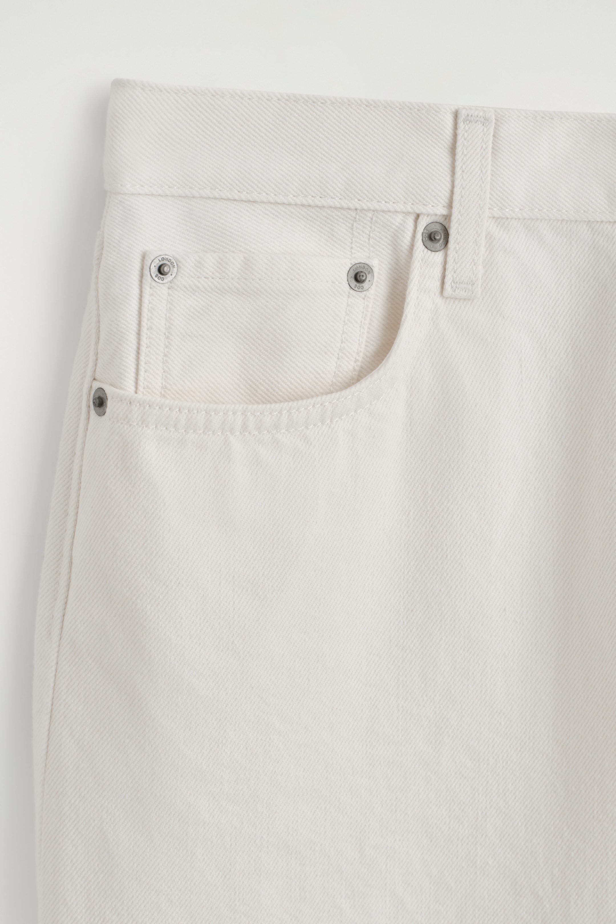 StillMedia/DescriptiveDetail