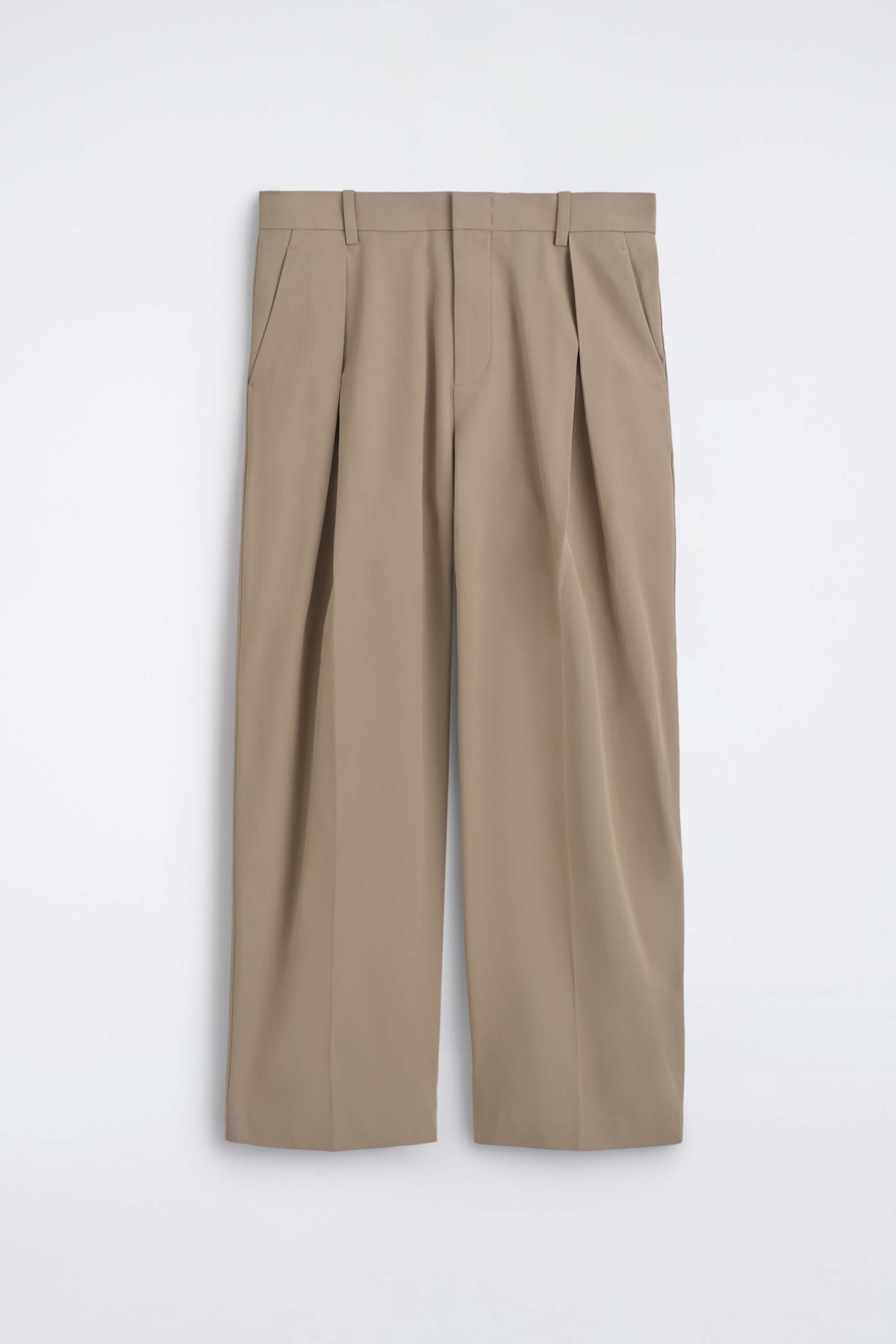 LOCKERE BAUMWOLLHOSE MIT WEITEM BEIN UND FALTEN