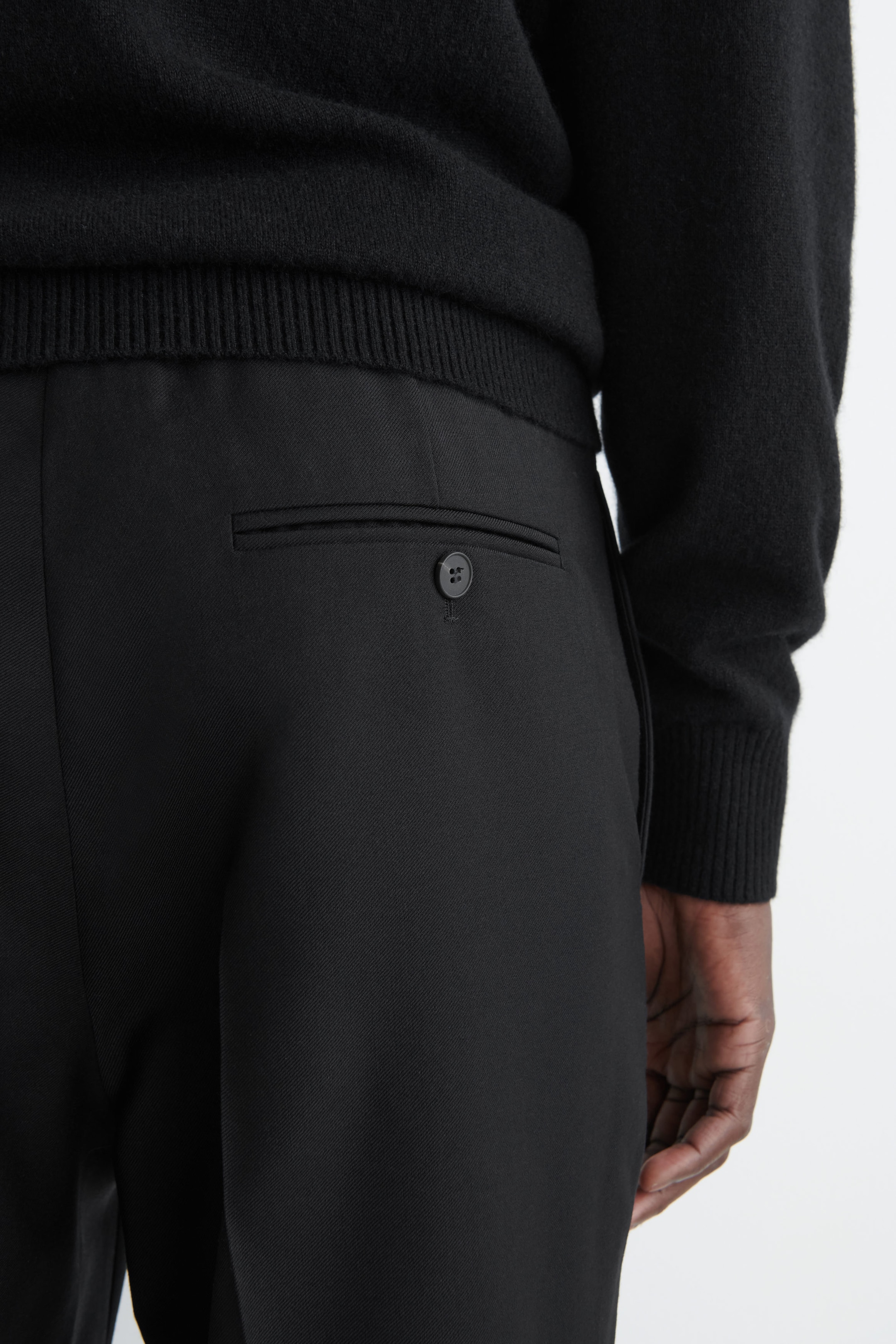 SLIM WOOL TAPERED PANTS