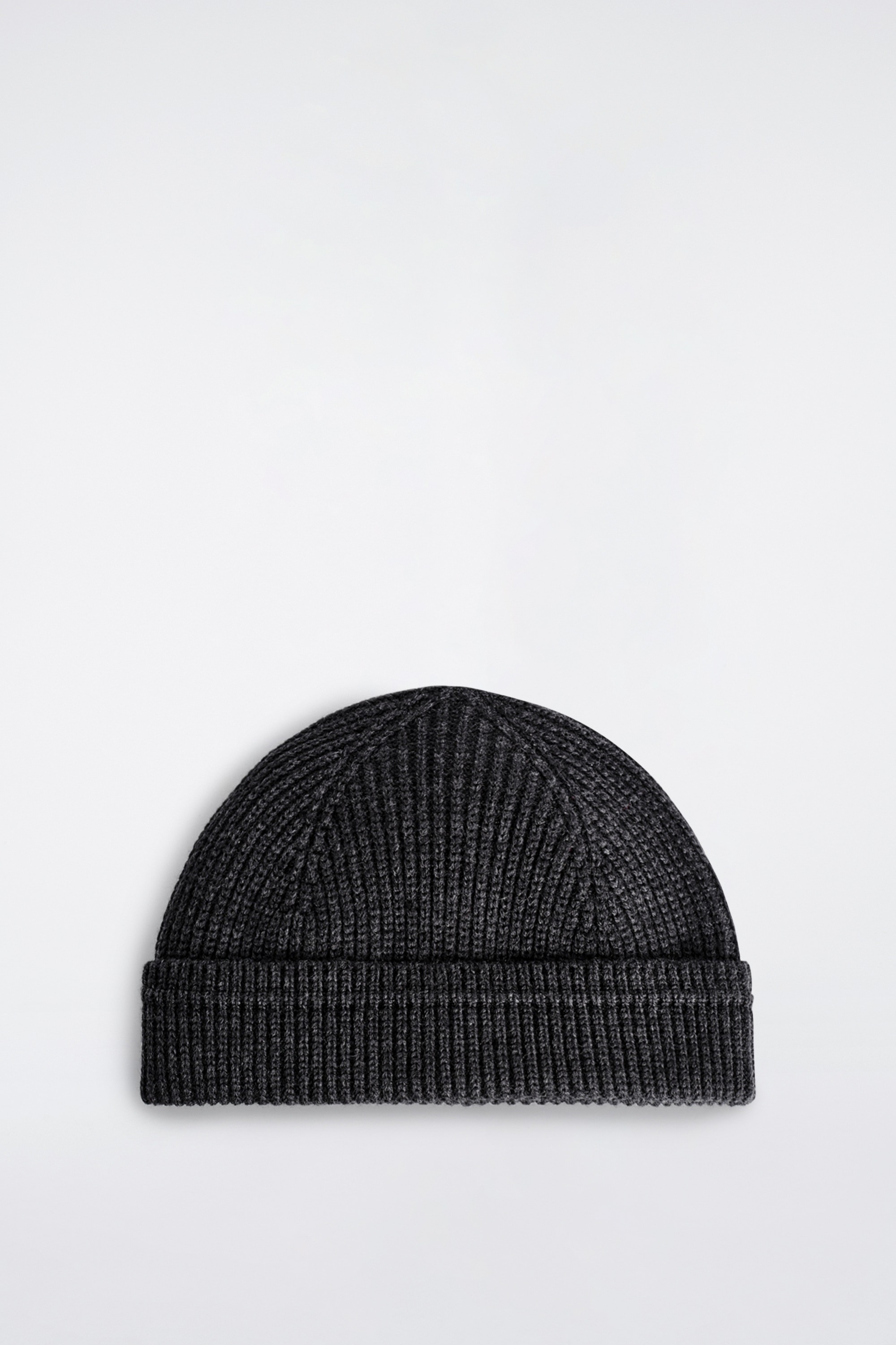 GERIPPTE FISHERMAN-BEANIE AUS WOLL-BAUMWOLL-MIX - ANTHRAZITGRAU MELIERT/DUNKLES KHAKI