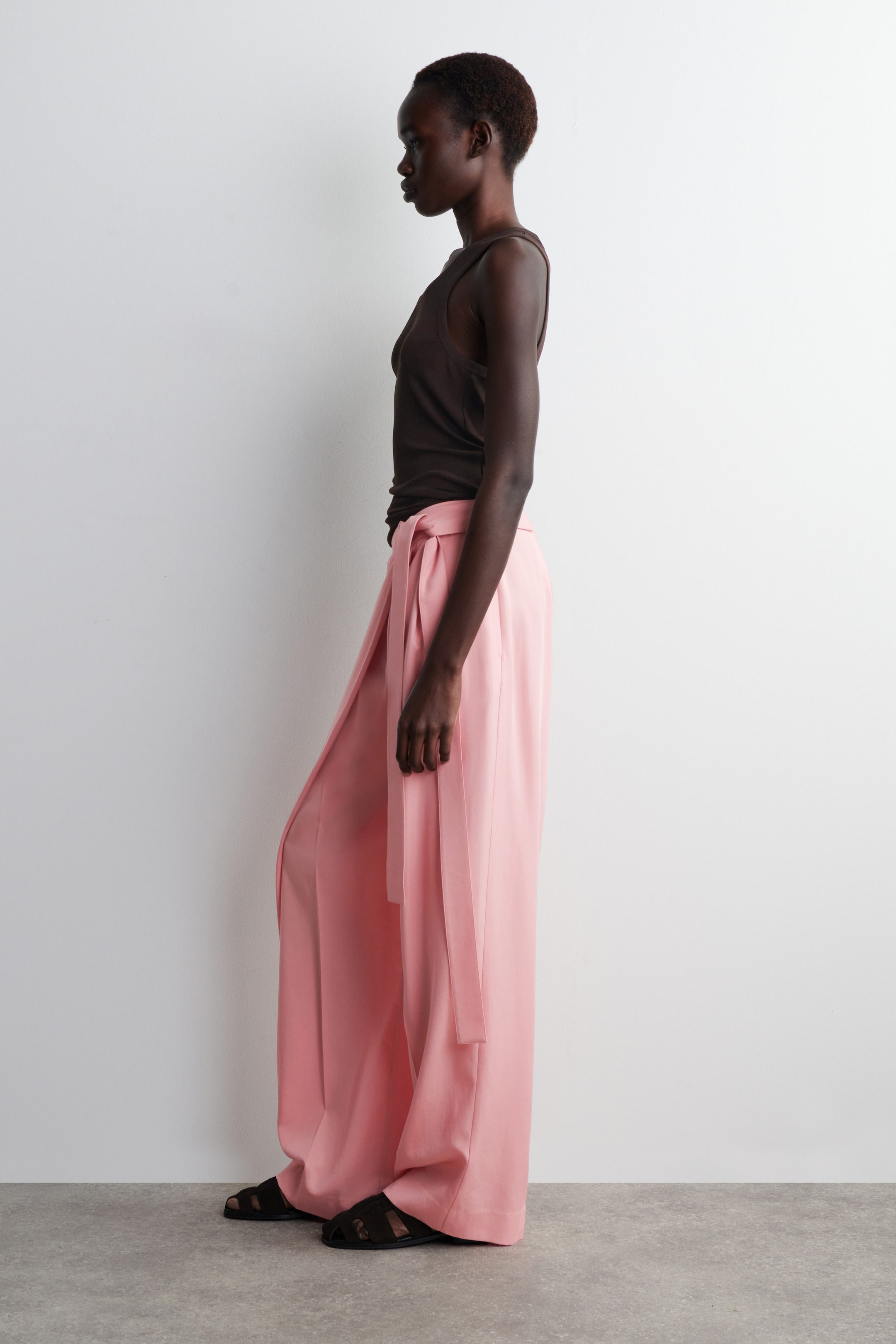FLUID WRAP-FRONT PANTS