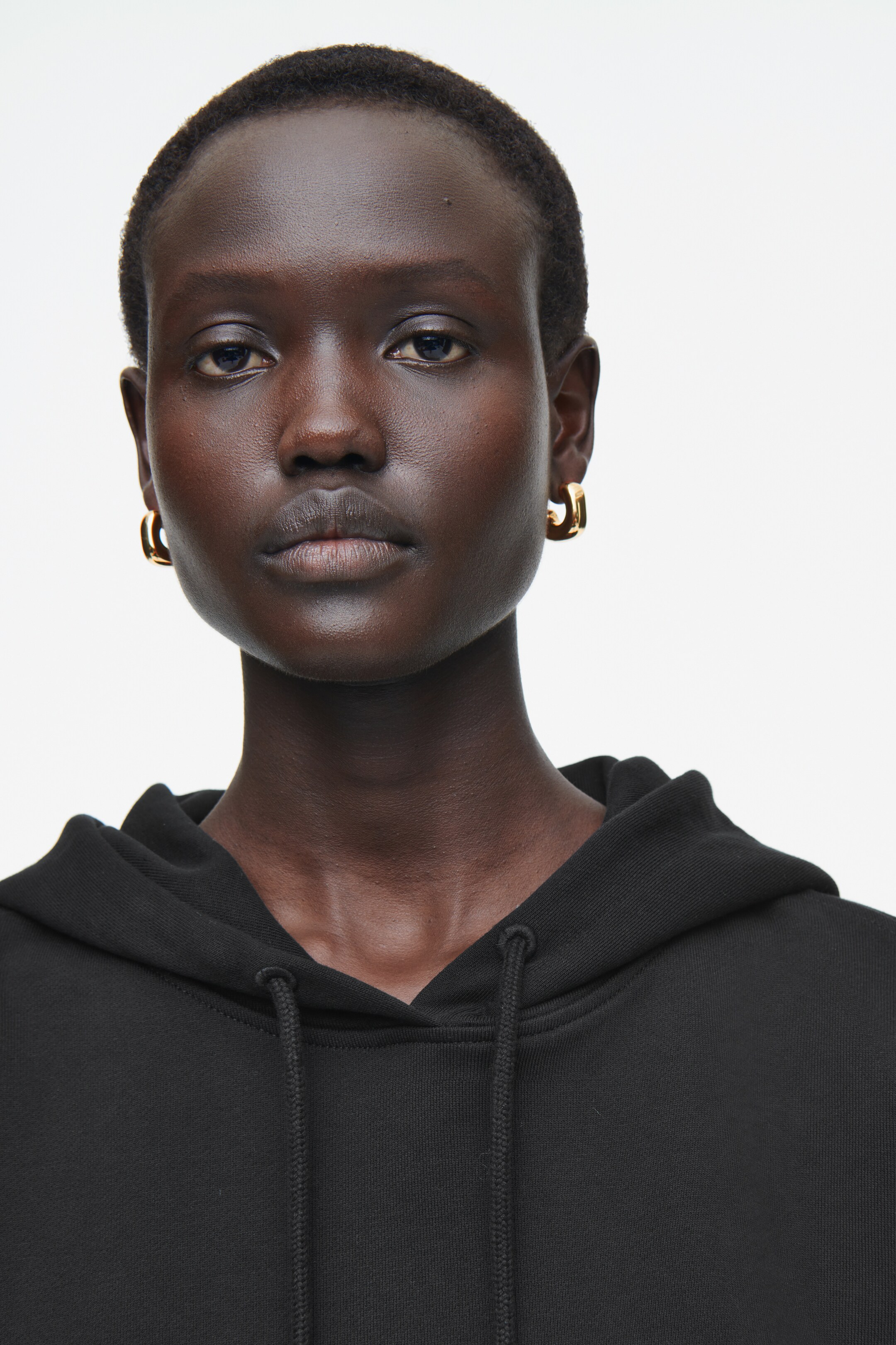 Visualizza immagine più grande: FELPA OVERSIZE IN JERSEY CON CAPPUCCIO - NERO - DONNA | H&M IT 5