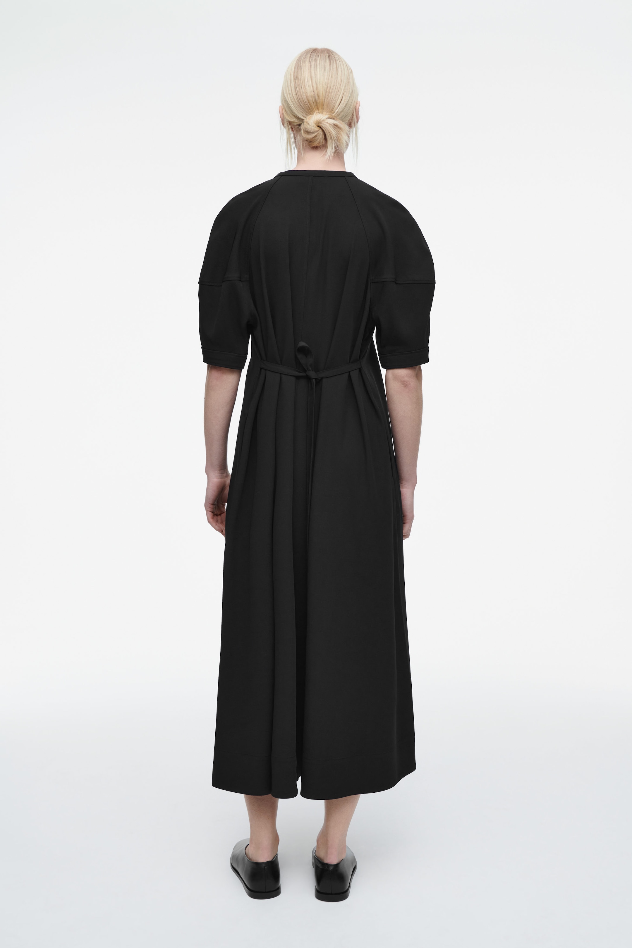 TIE-DETAIL MAXI DRESS