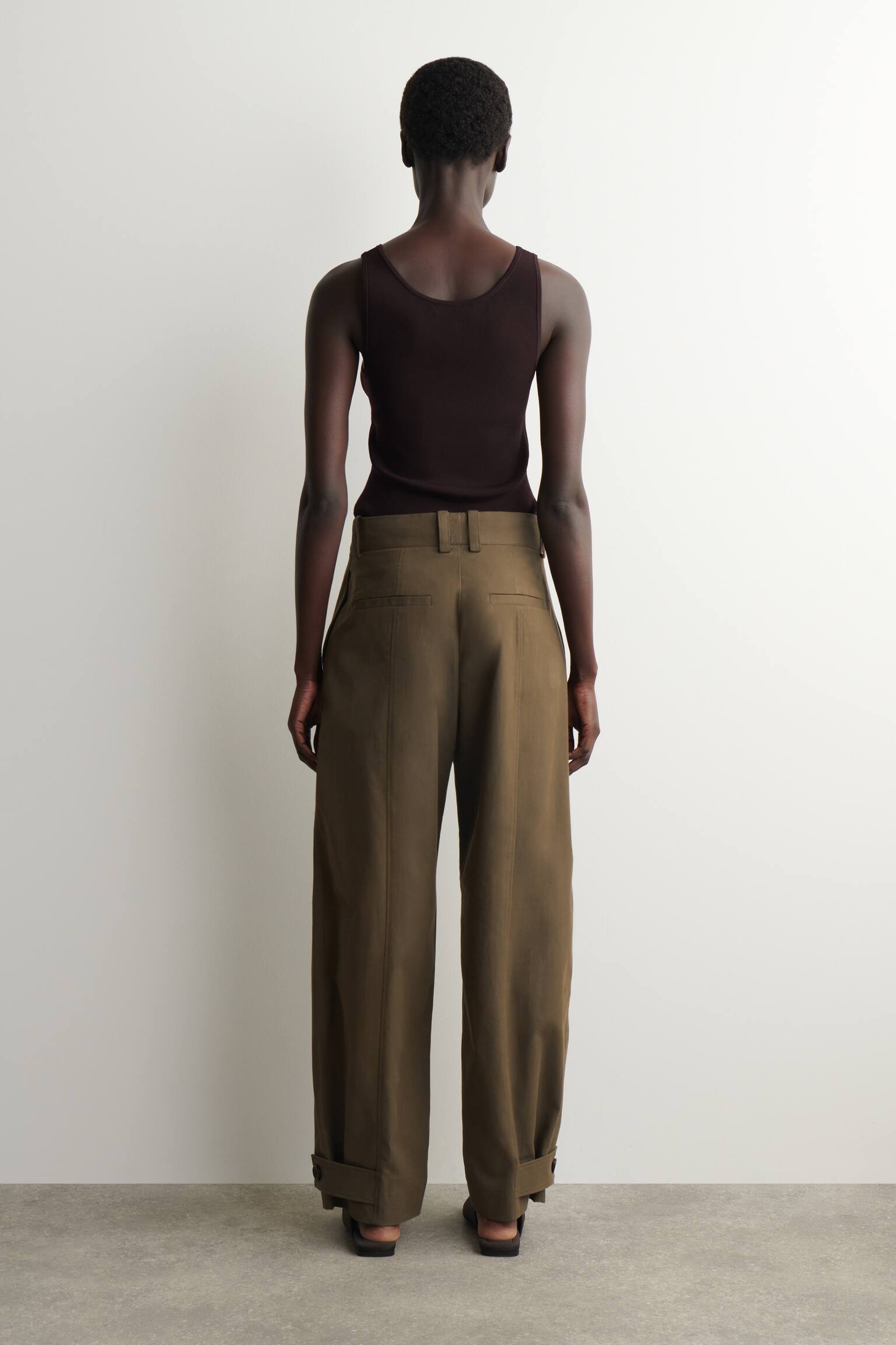 מכנסי ג'ינס כותנה בגזרה ארוכה - חום/בז' בהיר - 7