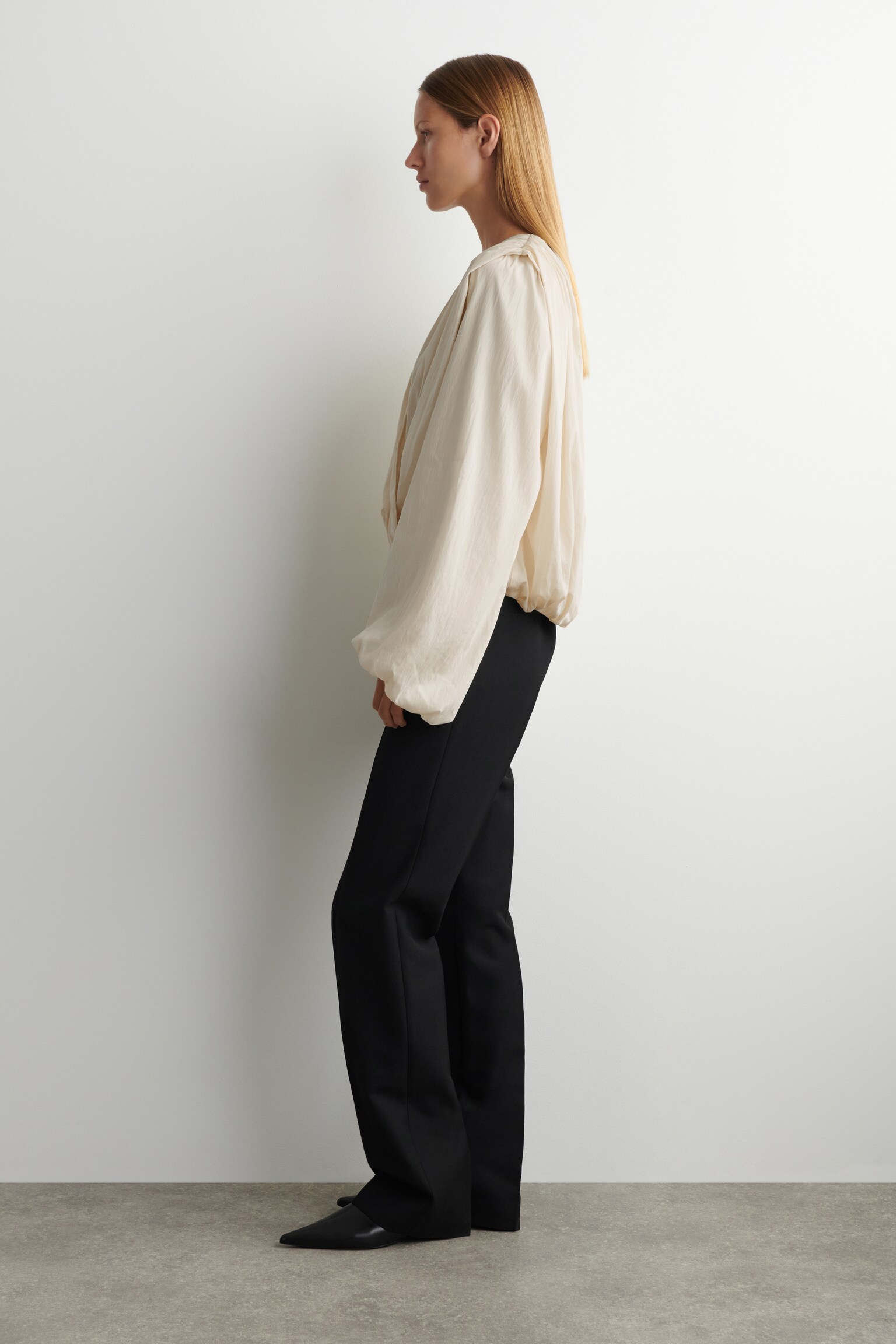 BLUSA A PORTAFOGLIO ARRICCIATA - ÉCRU/ANTRACITE - 4