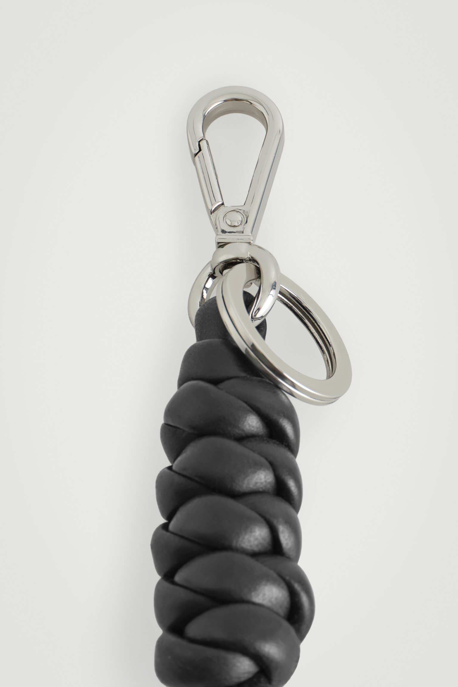 CHUNKY KNOTTED LEATHER KEYRING - BLACK - 3
