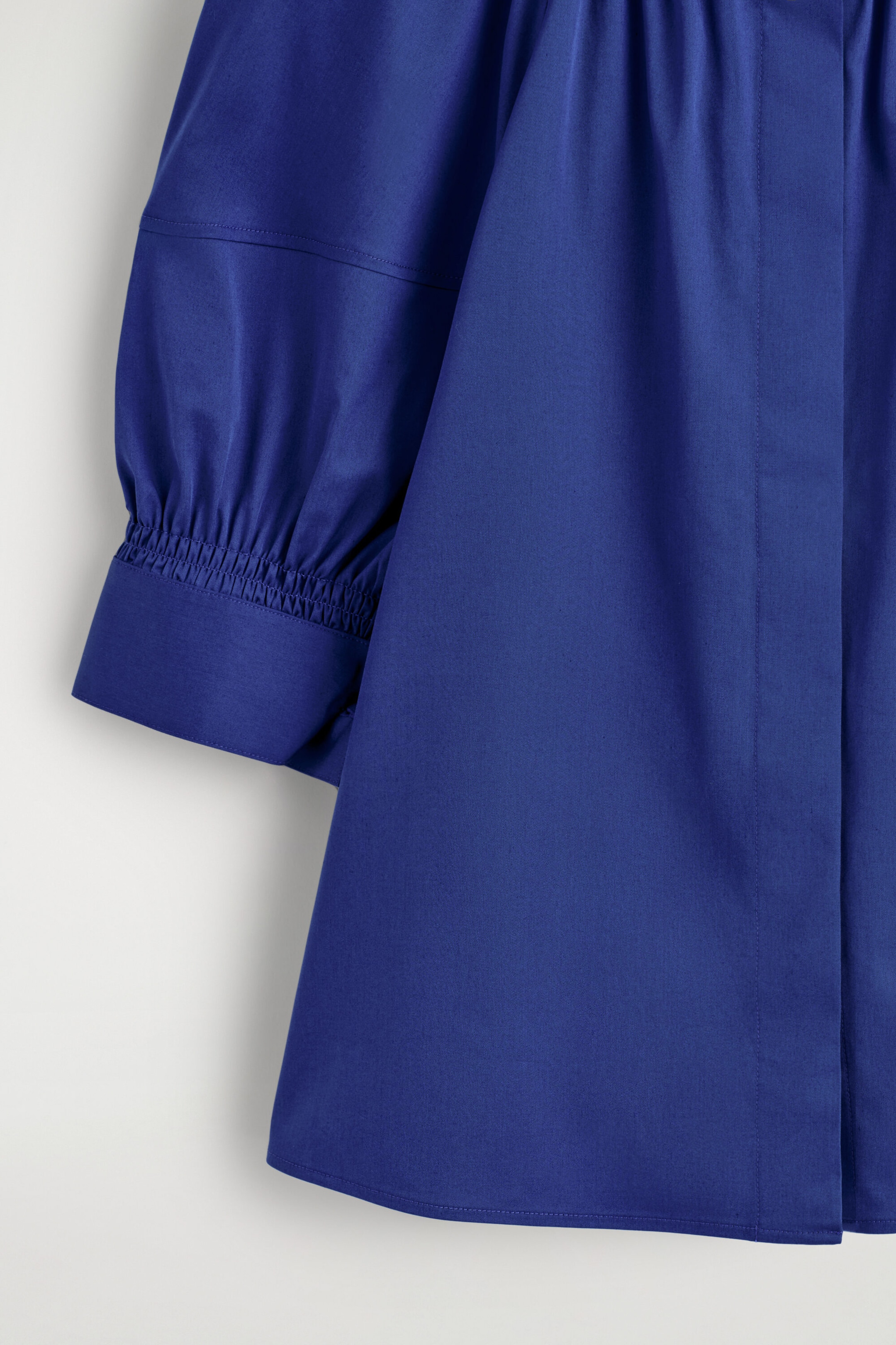 StillMedia/DescriptiveDetail