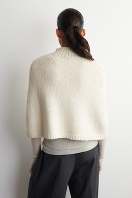 MERINO-CASHMERE CAPE — CREAM 4