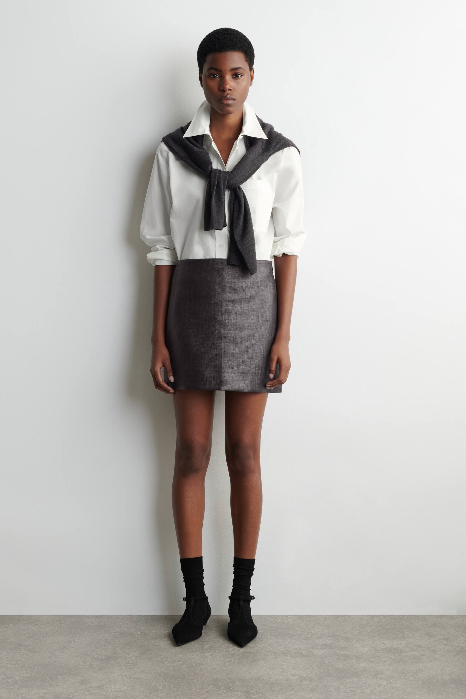 ELEGANTES HEMD AUS PIMA-BAUMWOLLE - WEISS/DUNKELBRAUN/WEISS - 7