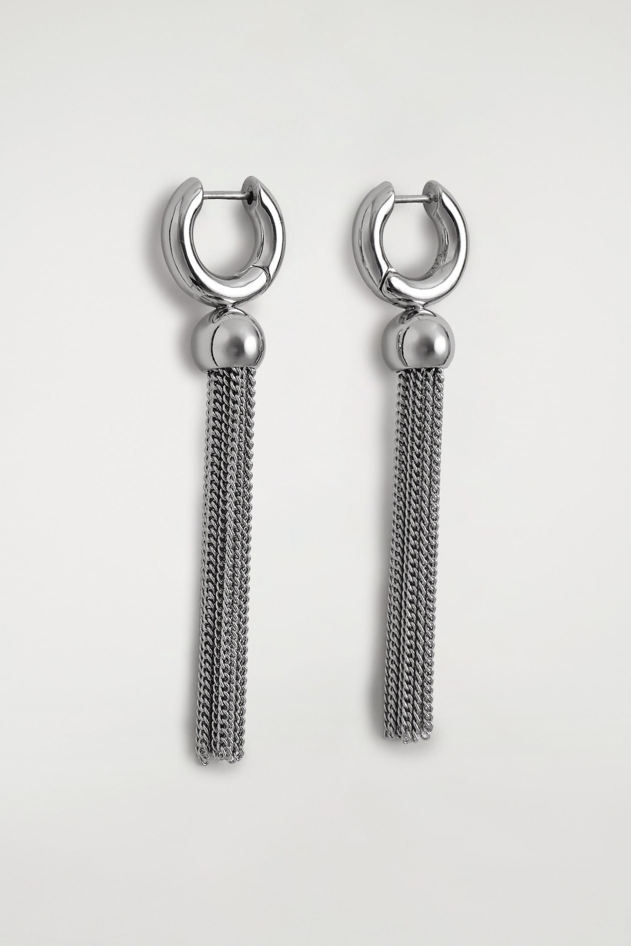 TASSELLED EARRINGS — SILVER