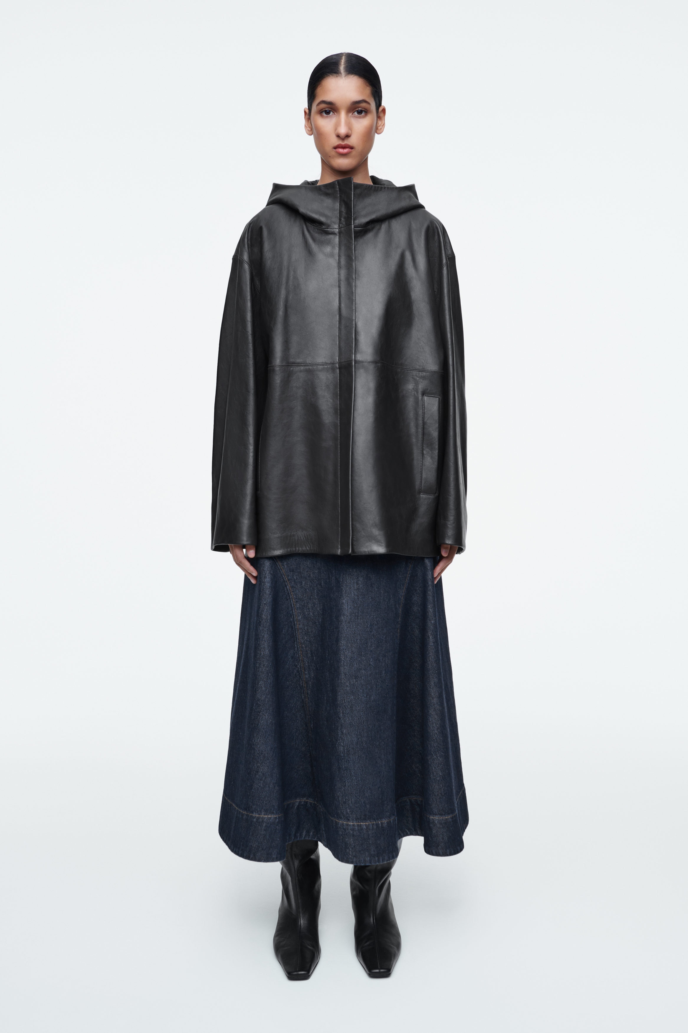 【LEVAR】Raw-Denim Midi Skirt ■日本在庫なし■関税込み Tee Denim Midi Skirt | GUESS Factory