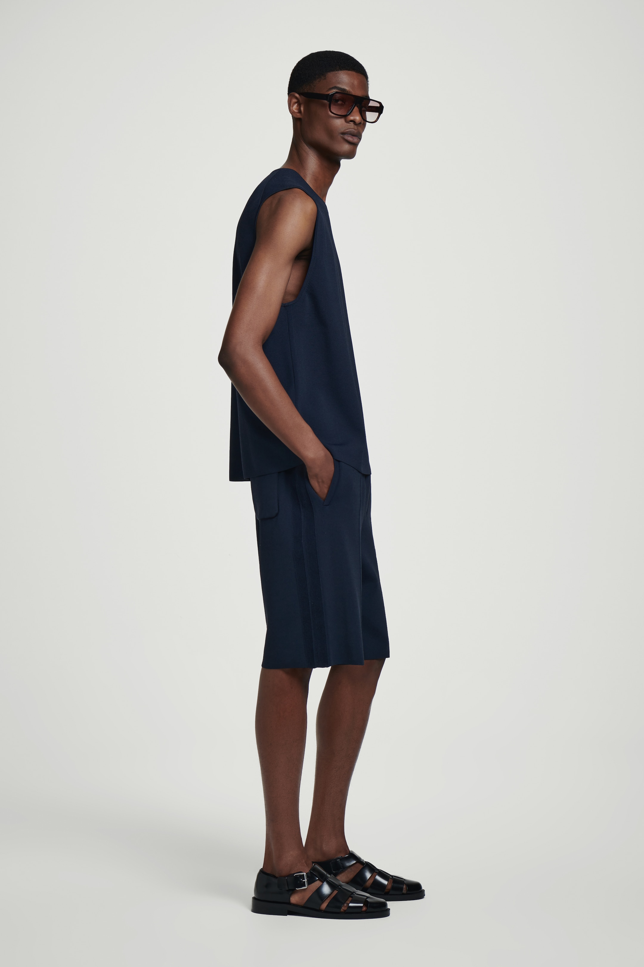 Zobraziť väčší obrázok: PLETENÉ ŠORTKY S ELASTICKÝM PÁSOM - Tmavomodrá - MUŽI | H&M SK 4