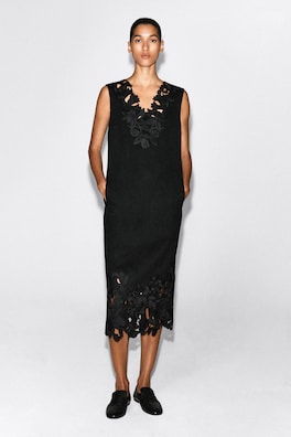 EMBROIDERED DOUBLE-FACED WOOL DRESS — CARBON 3