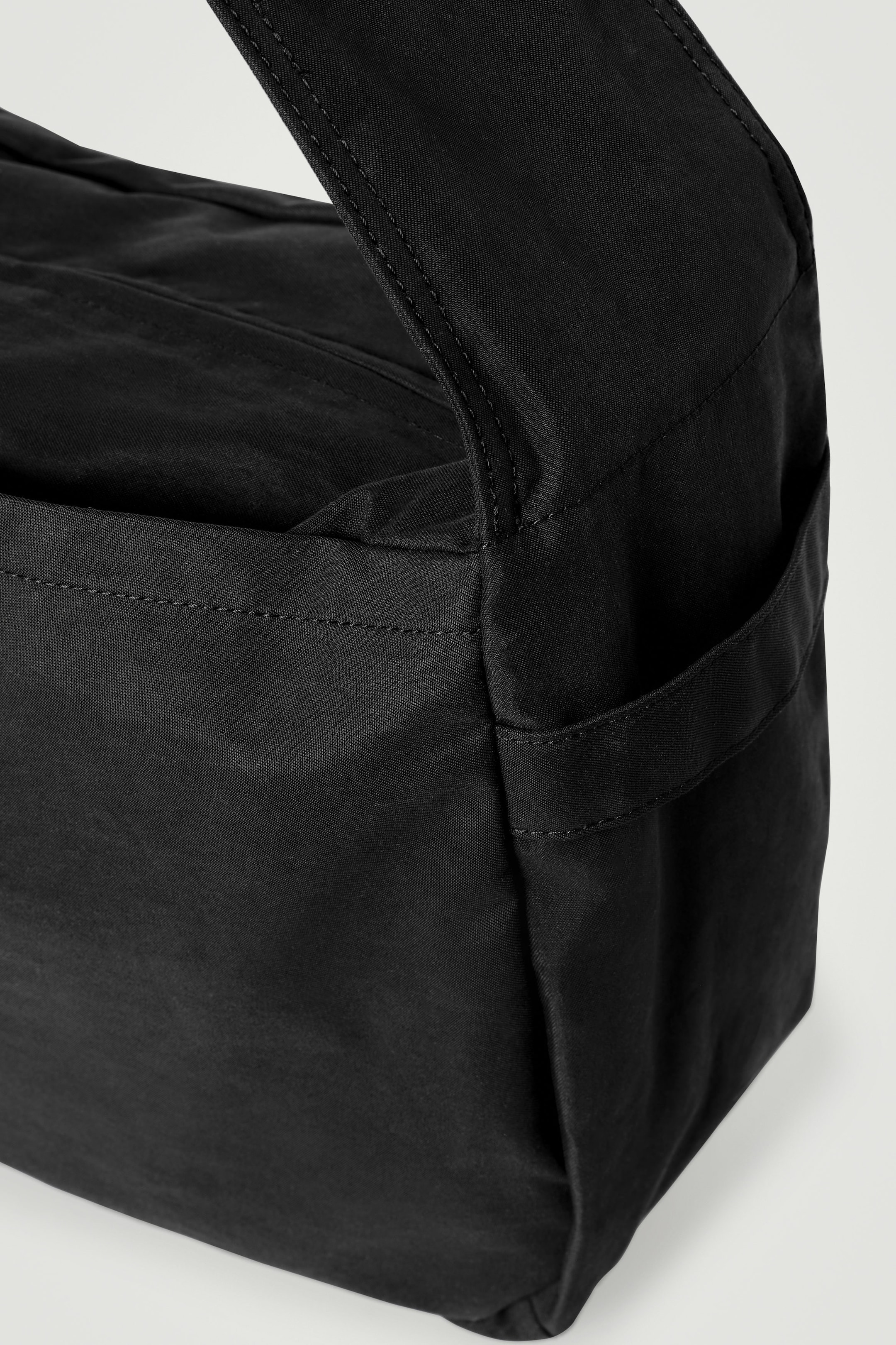 StillMedia/DescriptiveDetail