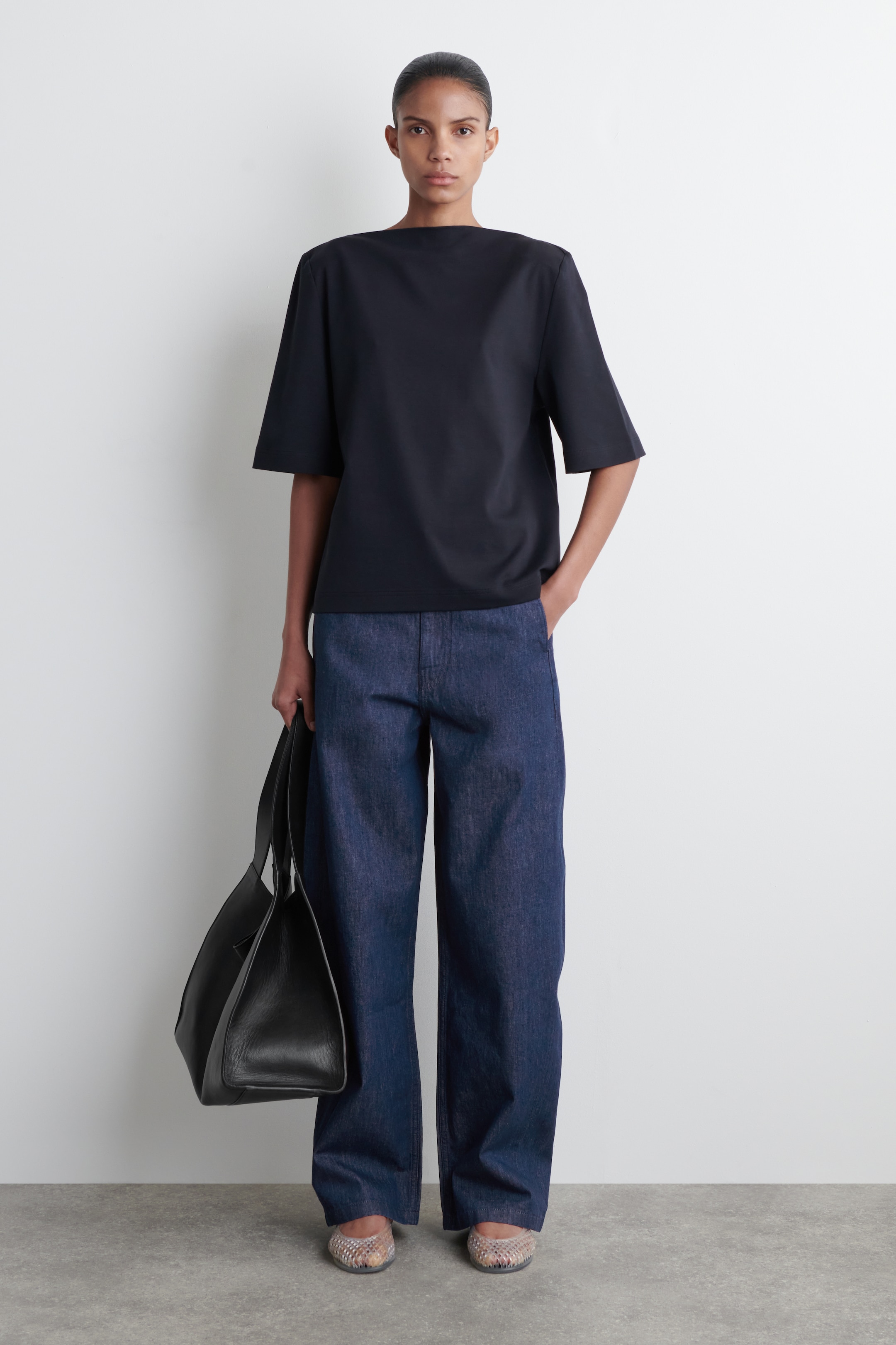 Agrandir l'image: T-SHIRT À COL BATEAU EN COTON - BLEU MARINE - FEMME | H&M FR 2