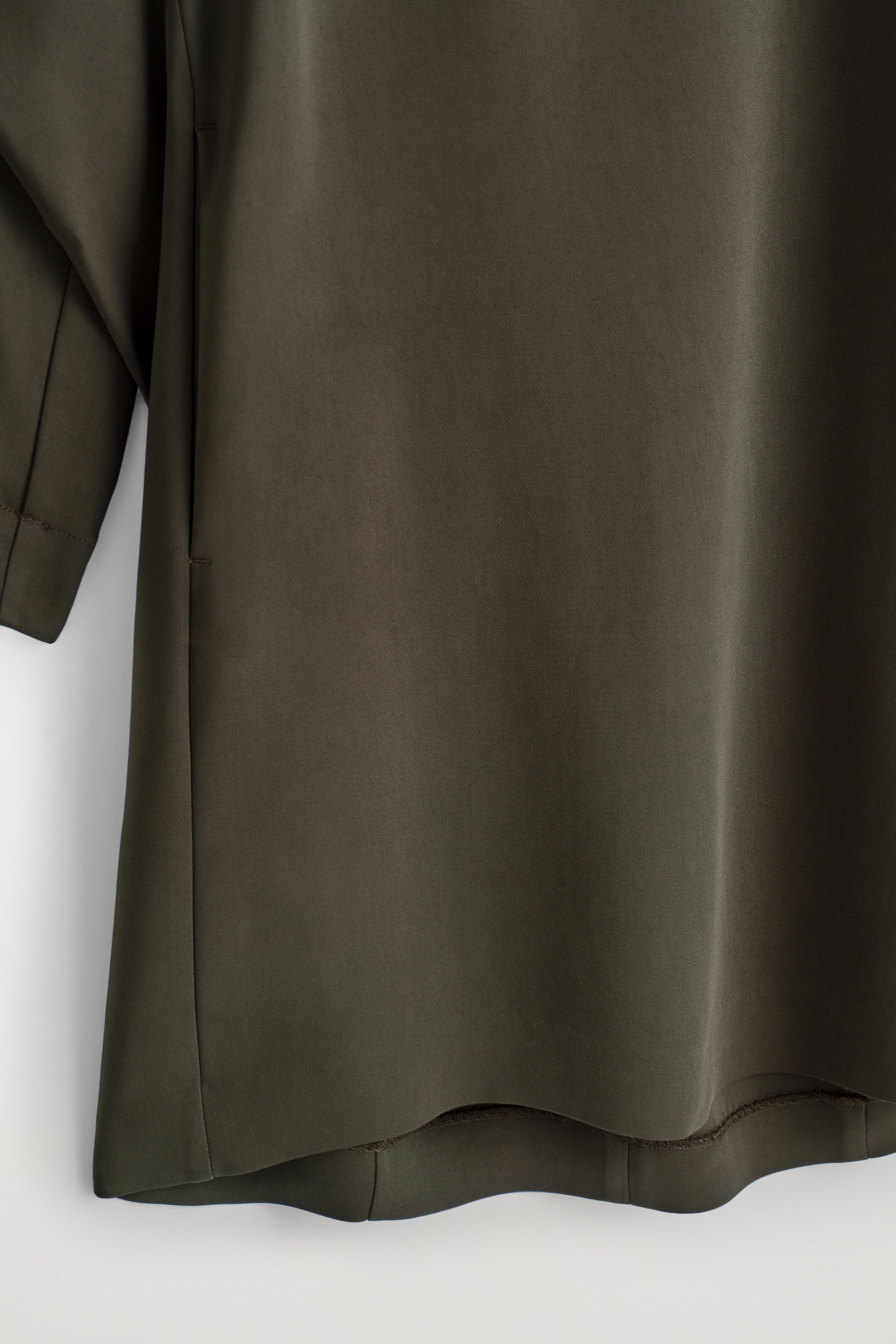 StillMedia/DescriptiveDetail