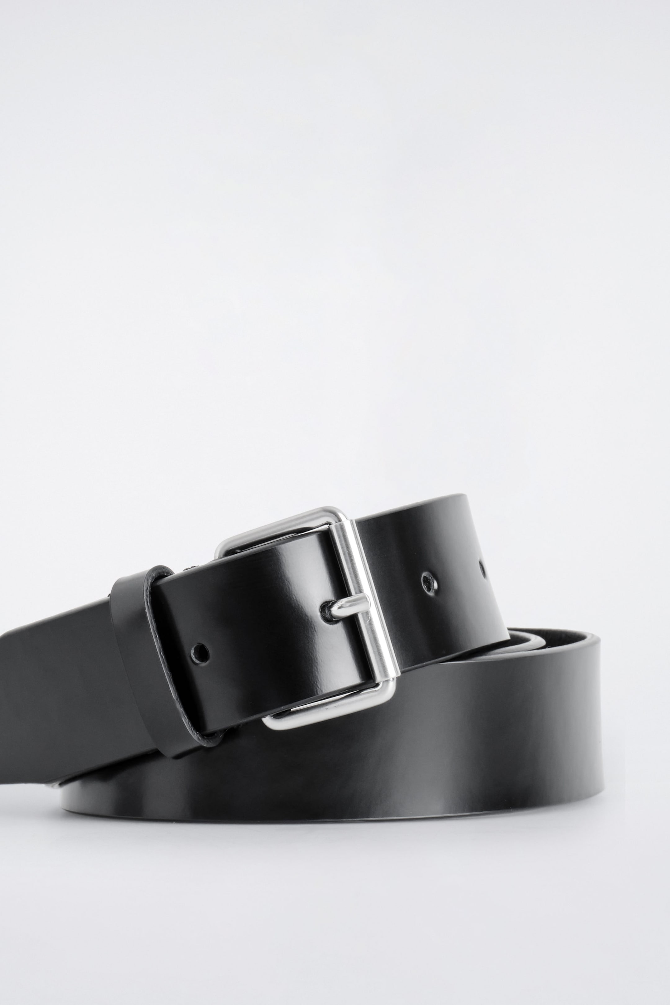 StillMedia/DescriptiveDetail