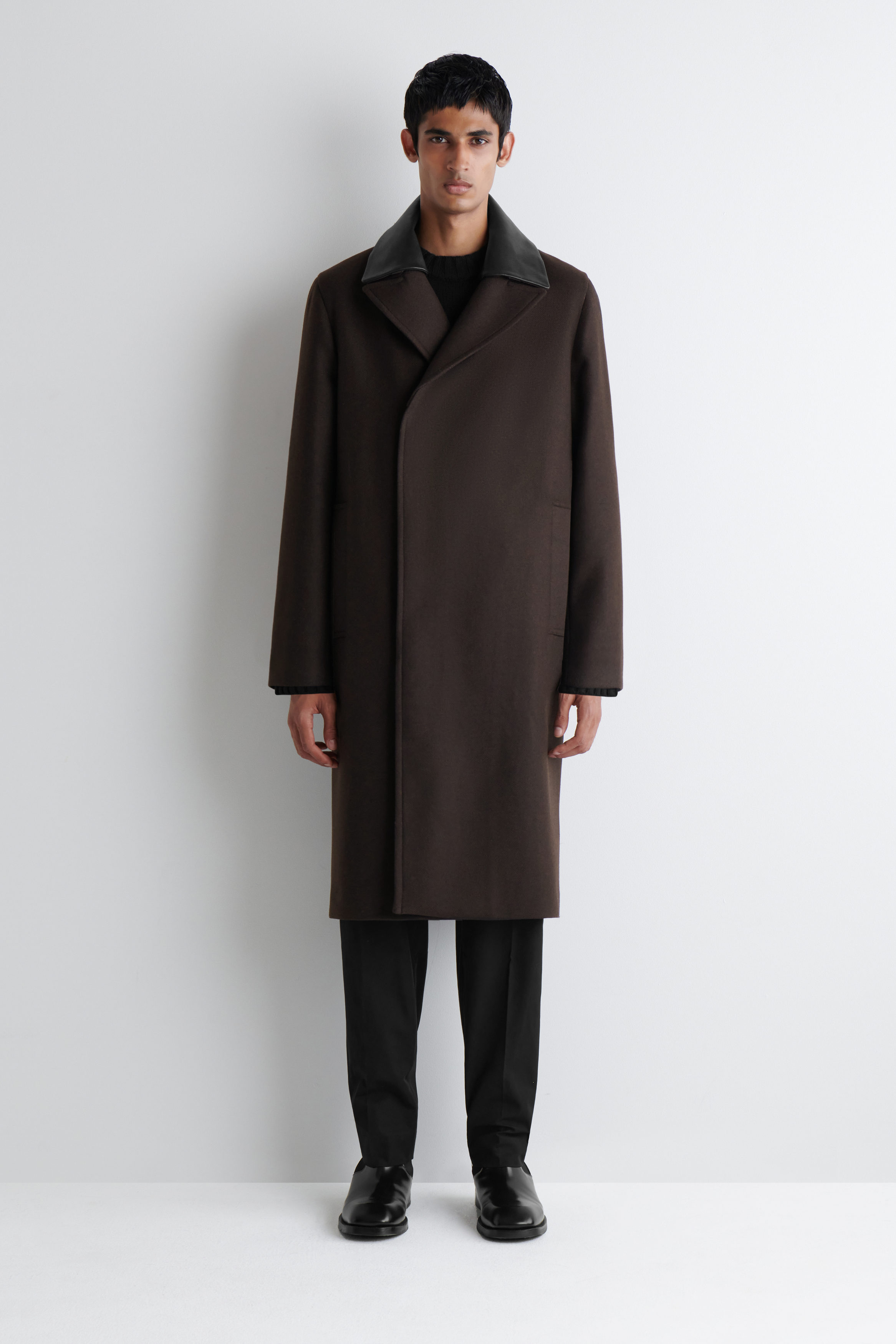 LEATHER-COLLAR WOOL LONG COAT - DARK BROWN | COS US