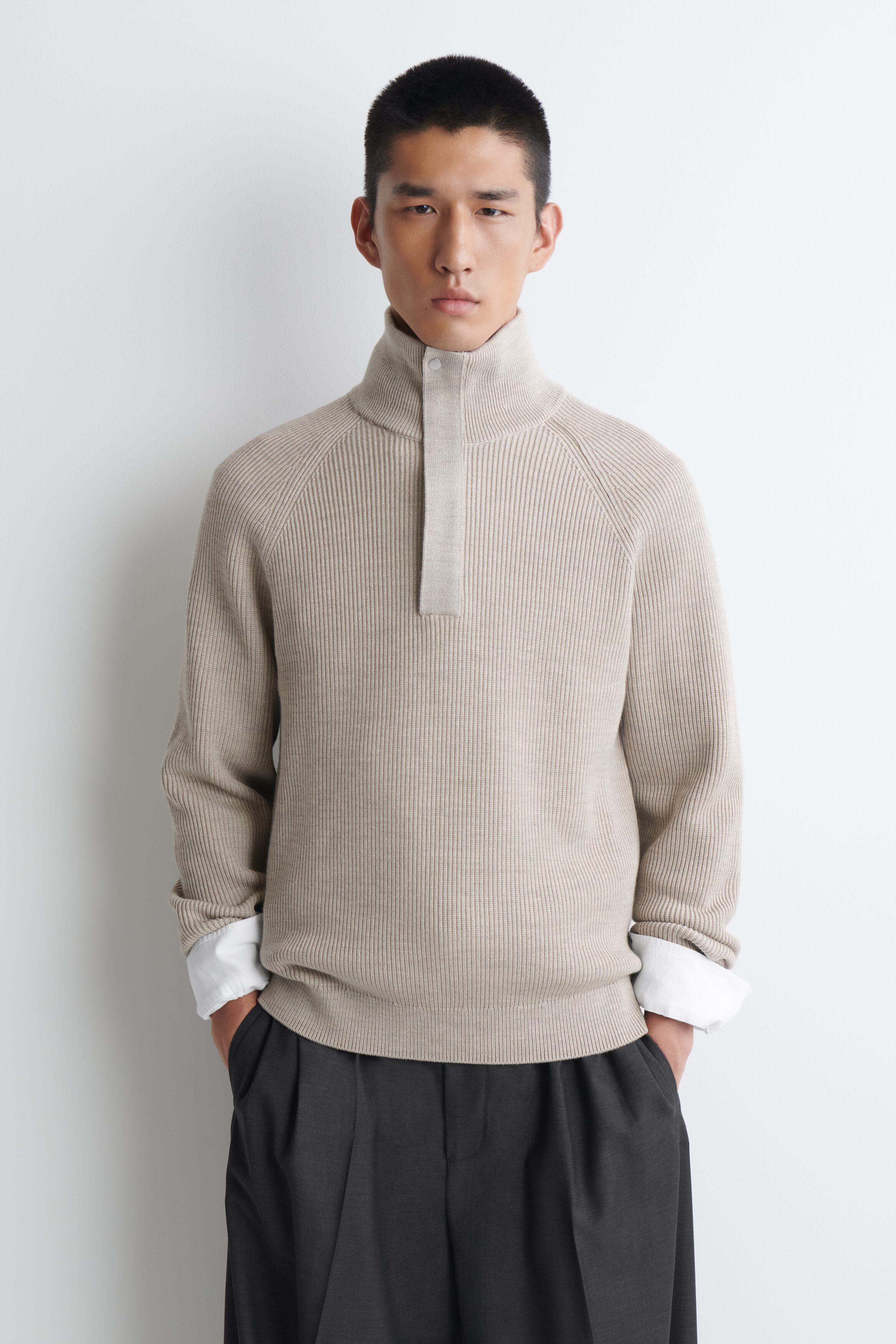 RIBBED WOOL HALF-ZIP JUMPER - BEIGE | COS DK
