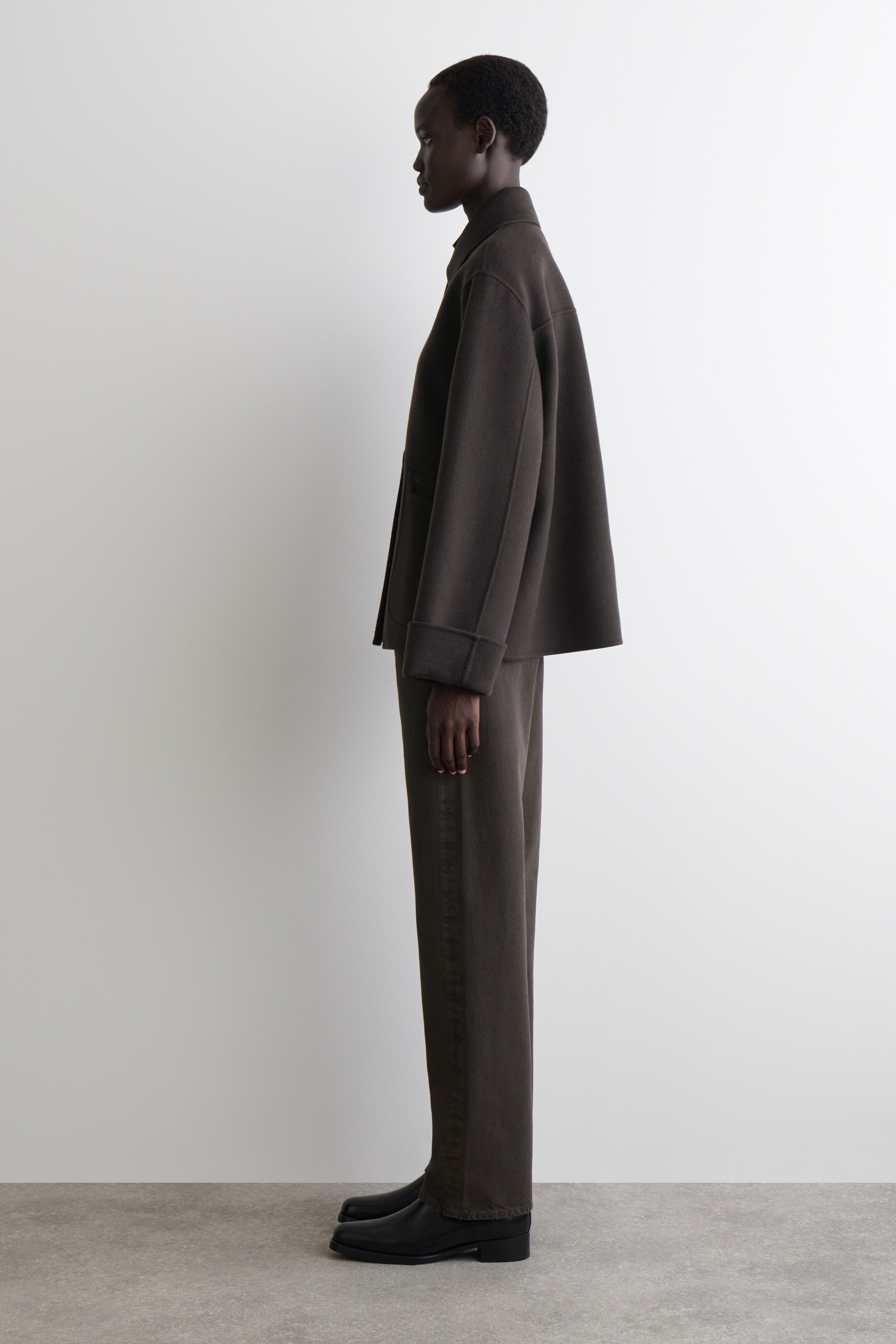 Ingrandisci l'immagine: DOUBLE-FACED WOOL SHORT JACKET - DARK BROWN - DONNA | H&M CH 4