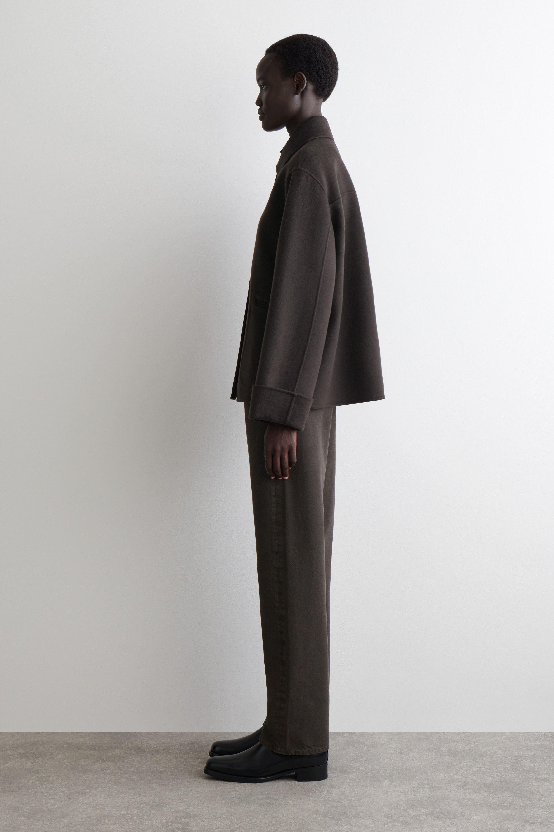 DOUBLE-FACED WOOL SHORT JACKET - DARK BROWN | COS US