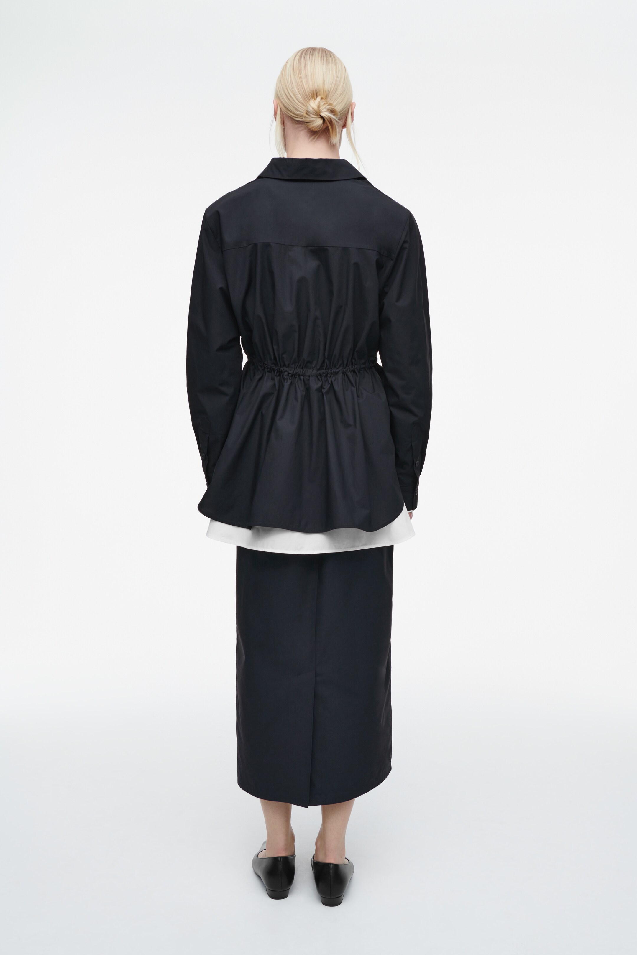 Ver imagem maior: DRAWSTRING-WAIST SHIRT - AZUL-MARINHO - SENHORA | H&M PT 5